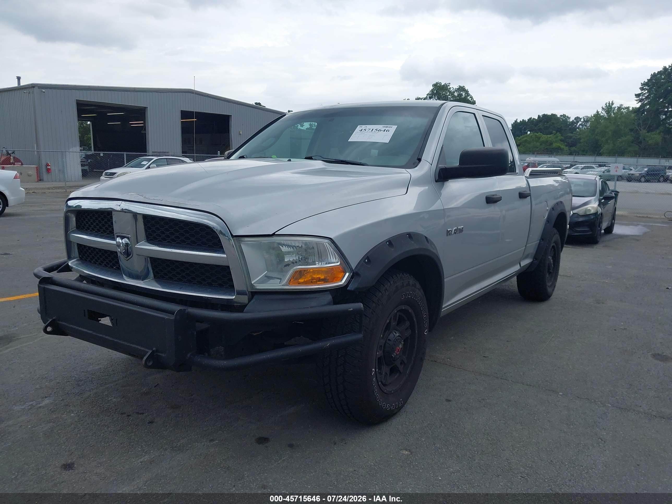 2009 Dodge Ram 1500 St Серебряный vin: 1D3HB18P89S805449