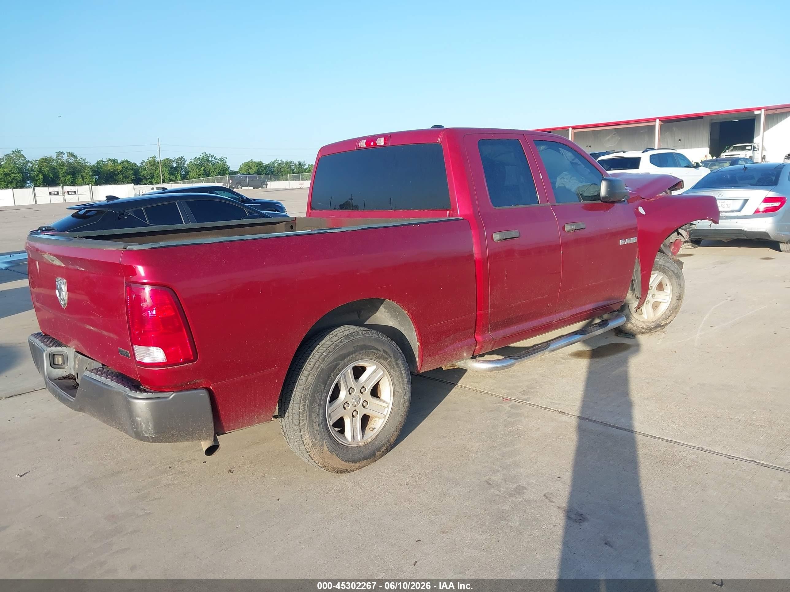 2009 Dodge Ram 1500 St Red vin: 1D3HB18P99S732415