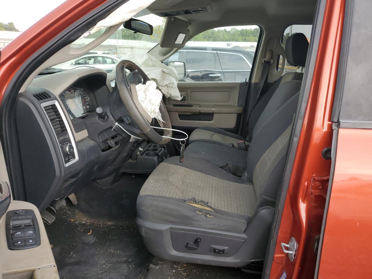2009 Dodge Ram 1500 Orange vin: 1D3HB18T29S736545
