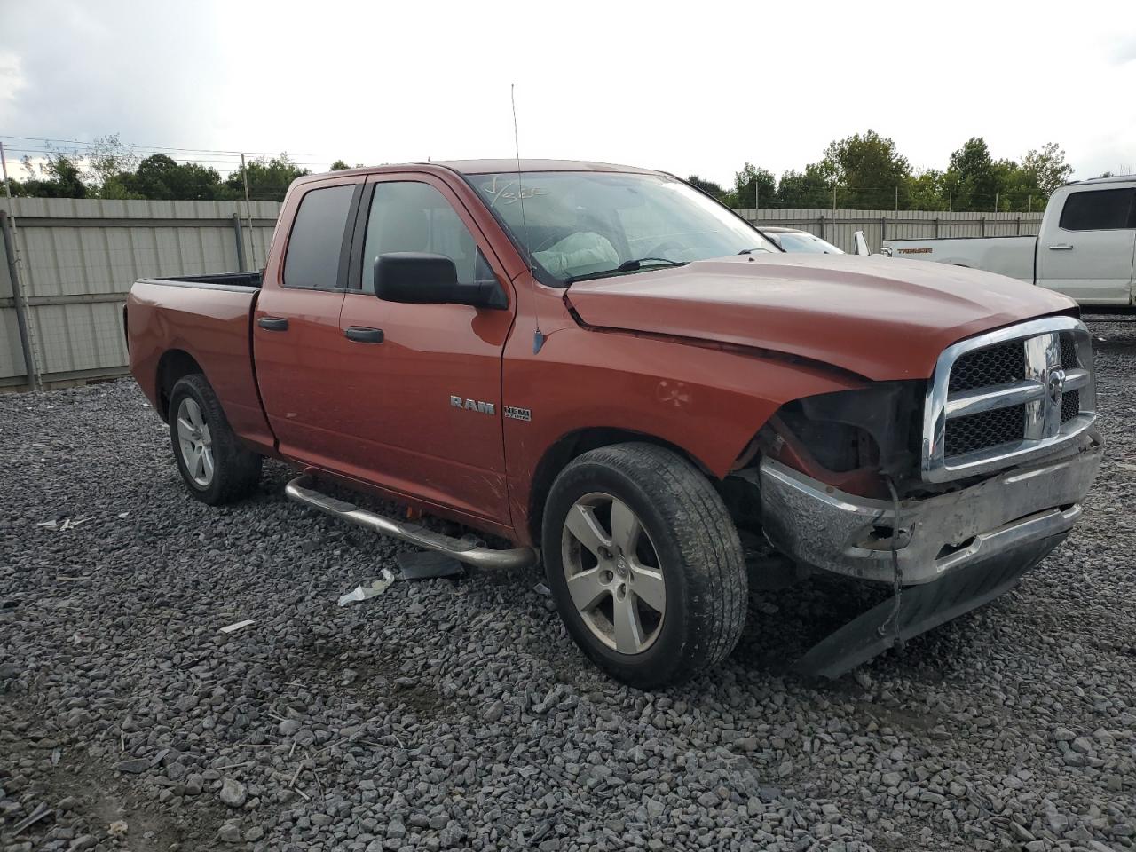 2009 Dodge Ram 1500 Orange vin: 1D3HB18T29S736545
