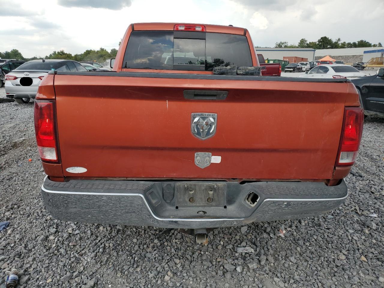 2009 Dodge Ram 1500 Orange vin: 1D3HB18T29S736545