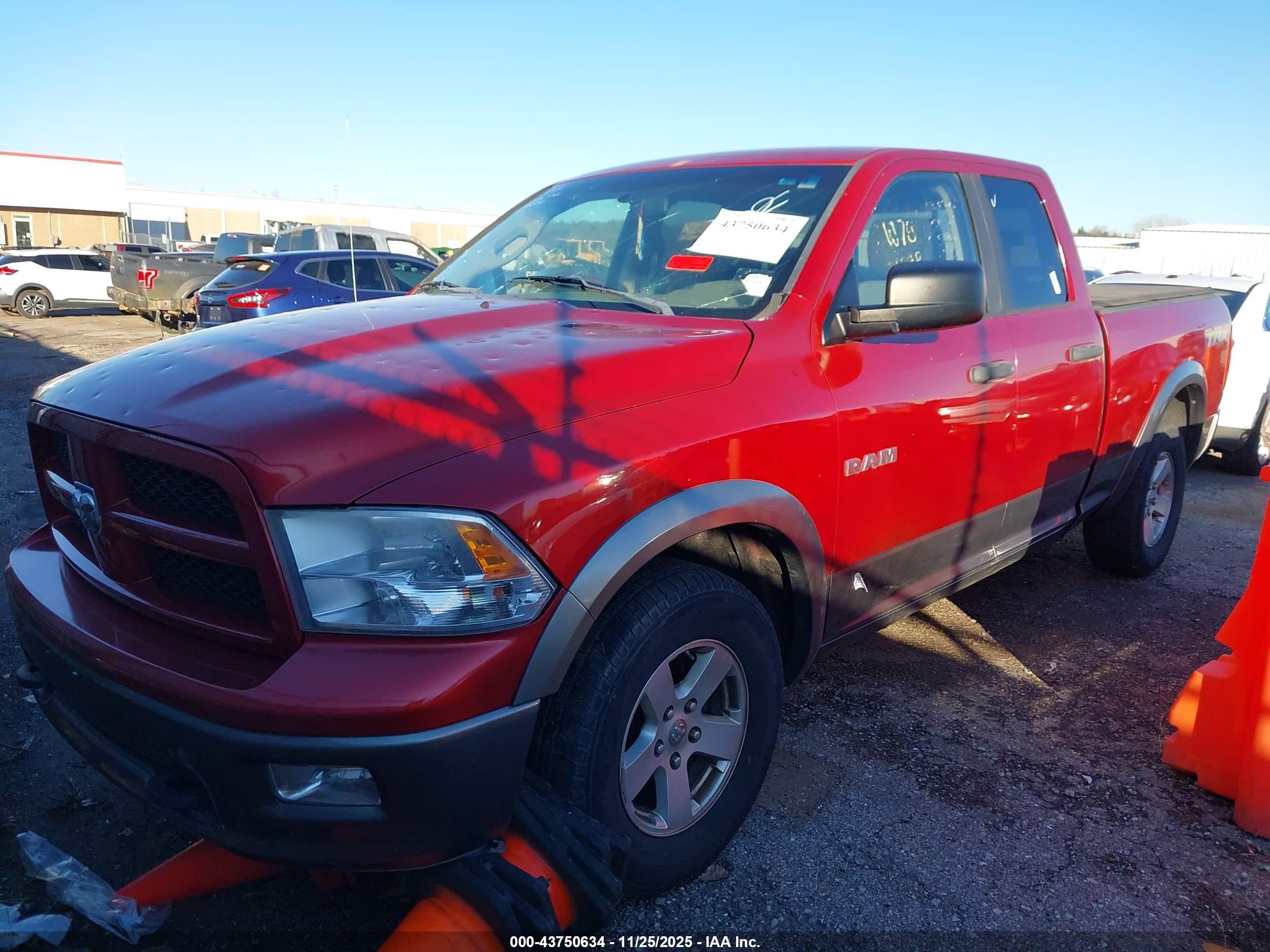 2009 Dodge Ram 1500 Slt/sport/trx Silver vin: 1D3HB18T59S757101