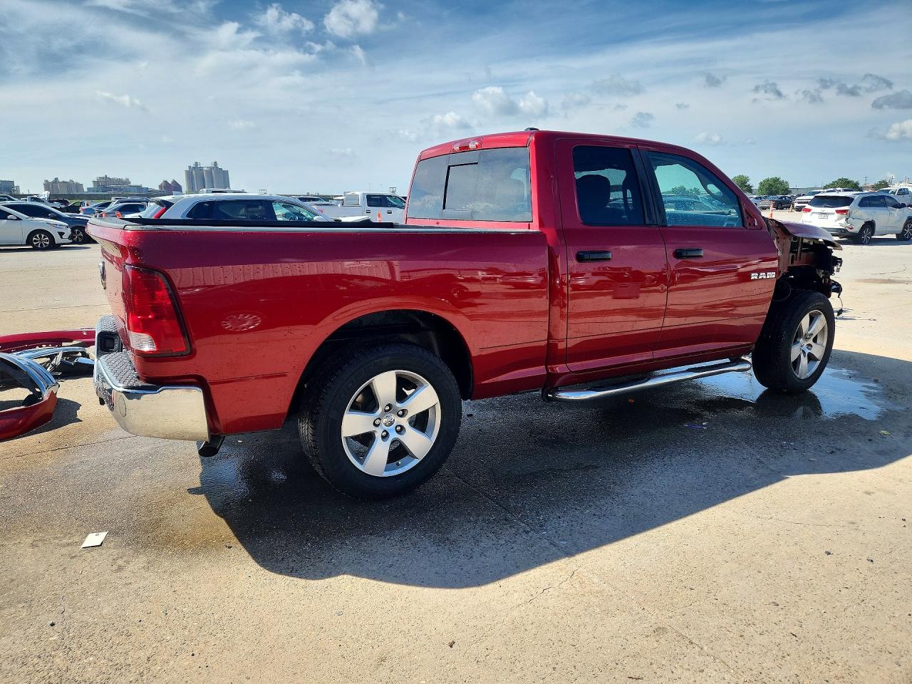 2009 Dodge Ram 1500 Red vin: 1D3HB18T69S737343
