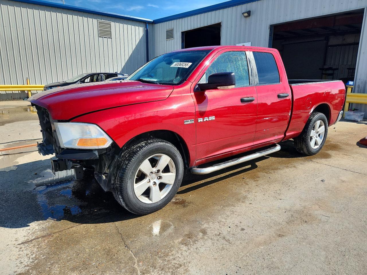 2009 Dodge Ram 1500 Red vin: 1D3HB18T69S737343