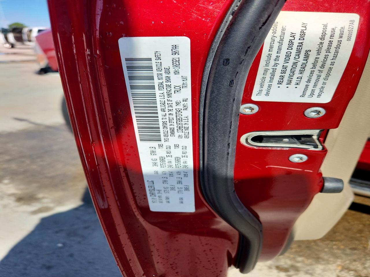 2009 Dodge Ram 1500 Red vin: 1D3HB18T69S737343