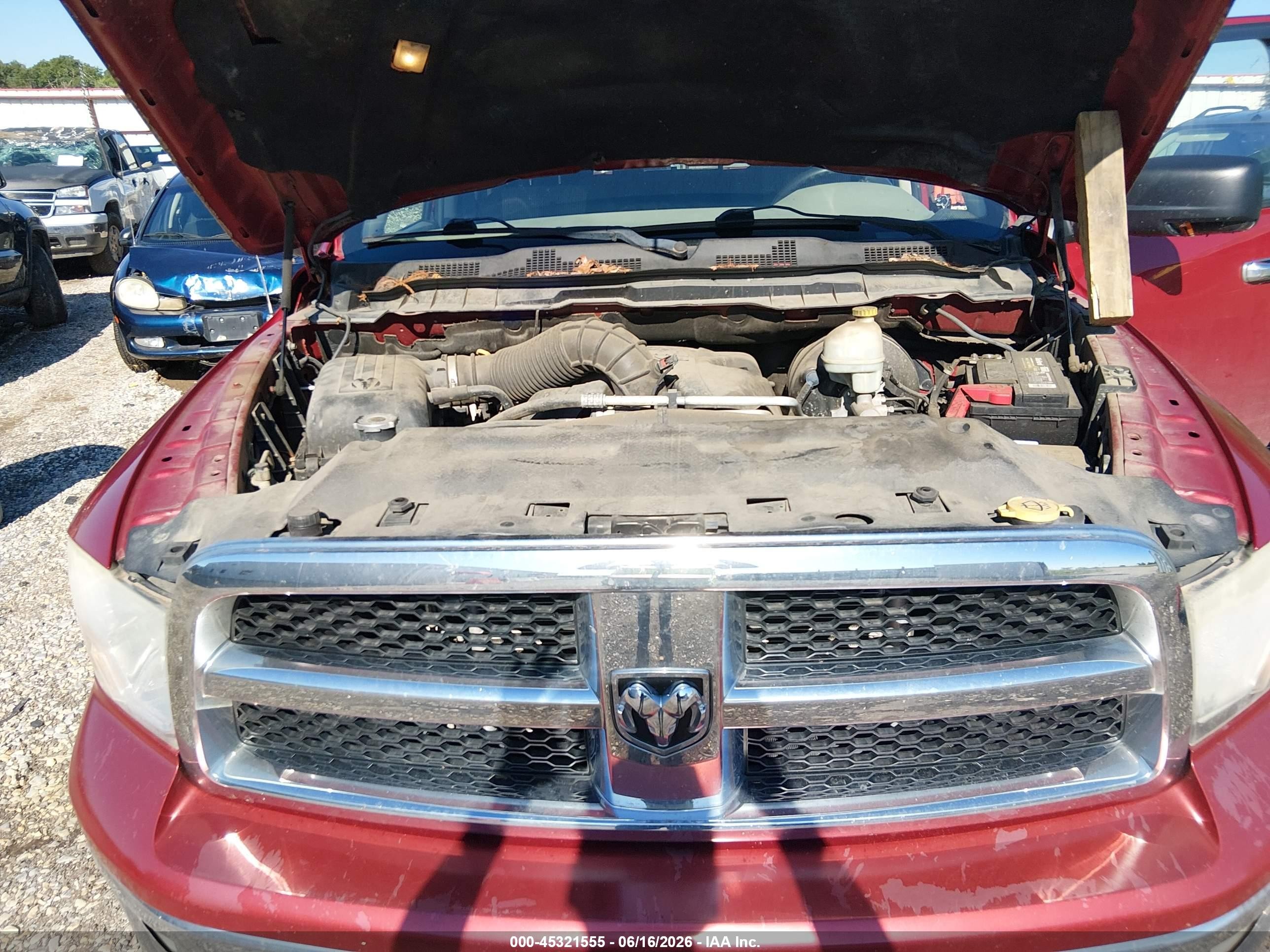 2009 Dodge Ram 1500 Slt/sport/trx Red vin: 1D3HB18T89S706689