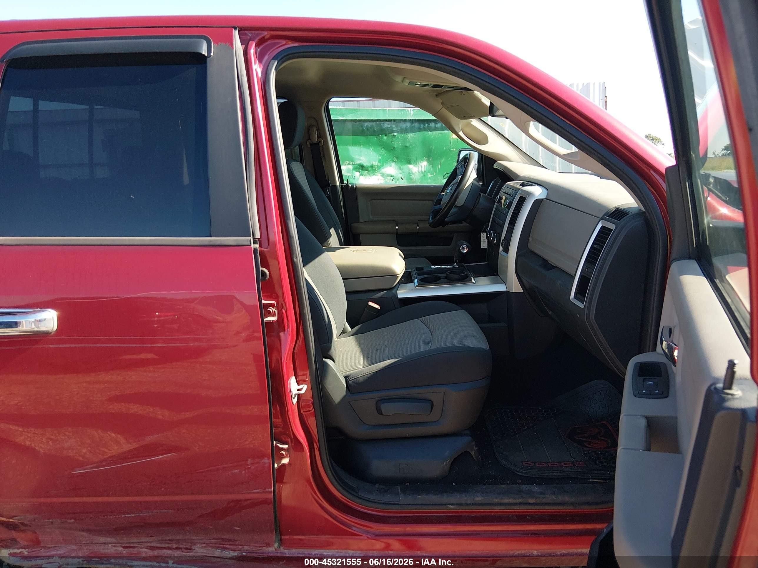 2009 Dodge Ram 1500 Slt/sport/trx Red vin: 1D3HB18T89S706689