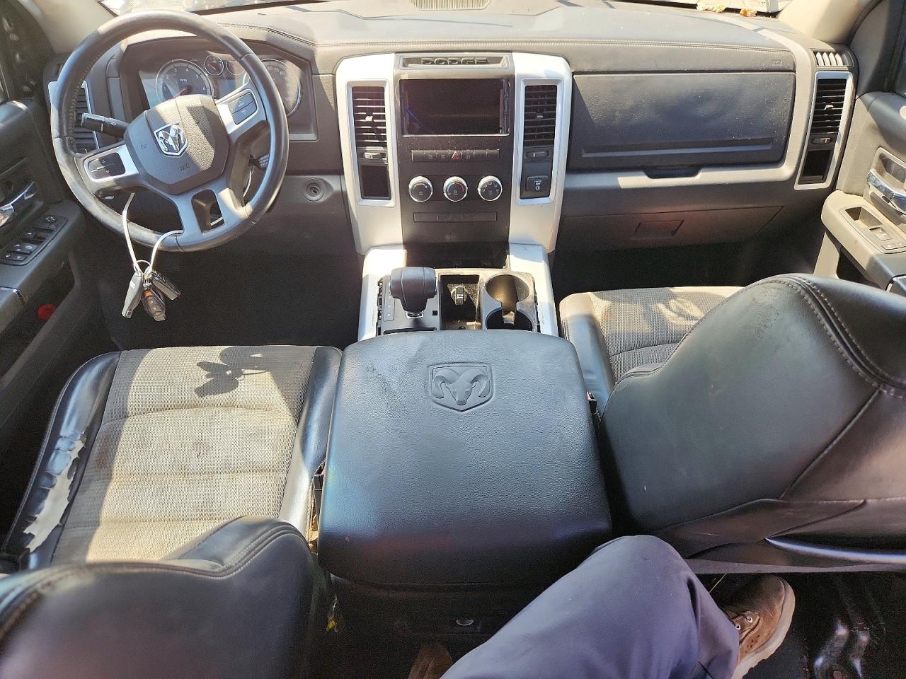 2009 Dodge Ram 1500 Gray vin: 1D3HB18T99S703493