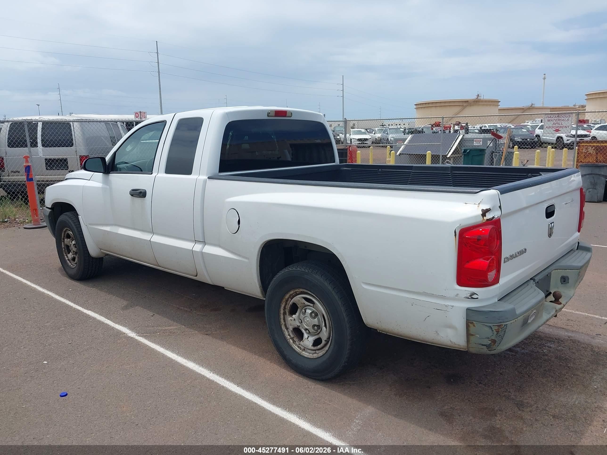2007 Dodge Dakota St White vin: 1D3HE22K17S172462