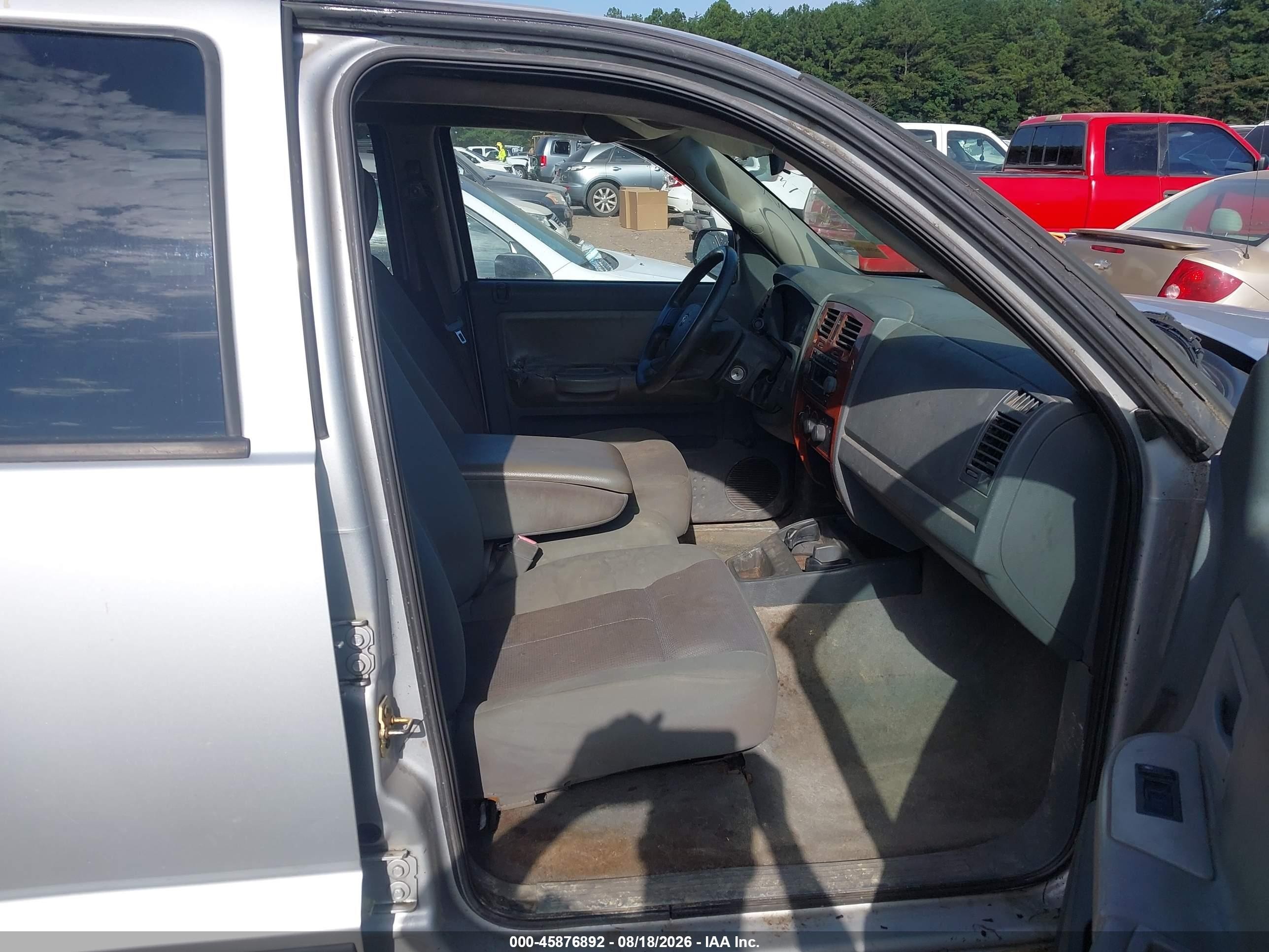 2005 Dodge Dakota Slt Silver vin: 1D3HE48KX5S353429