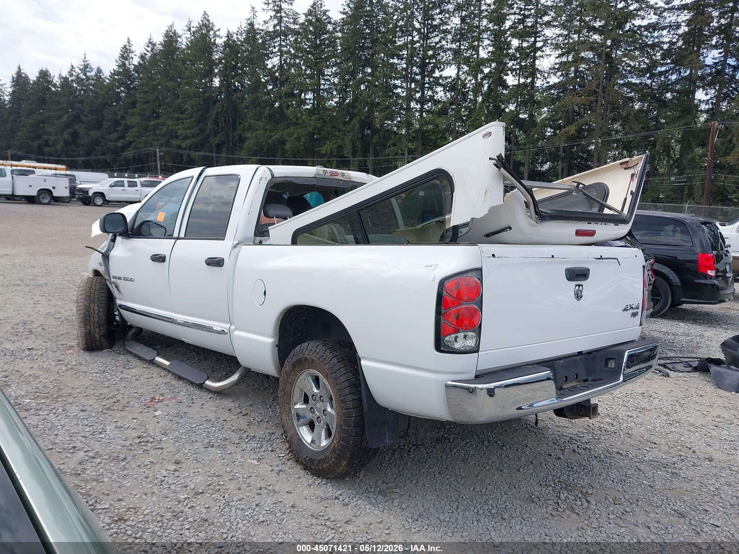 2006 Dodge Ram 1500 Laramie Белый vin: 1D3HU18256J207044