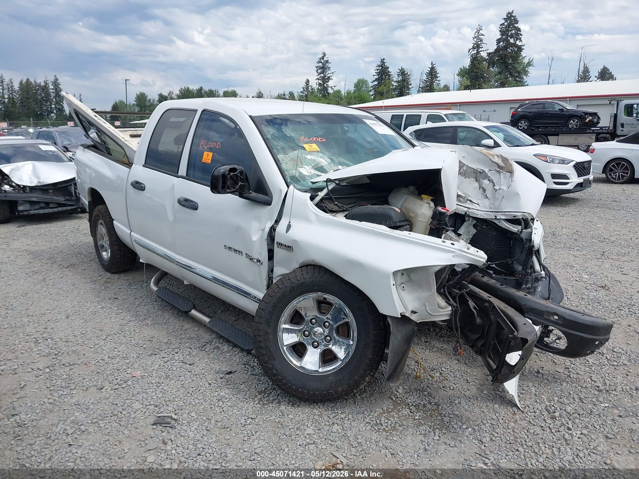 2006 Dodge Ram 1500 Laramie Белый vin: 1D3HU18256J207044