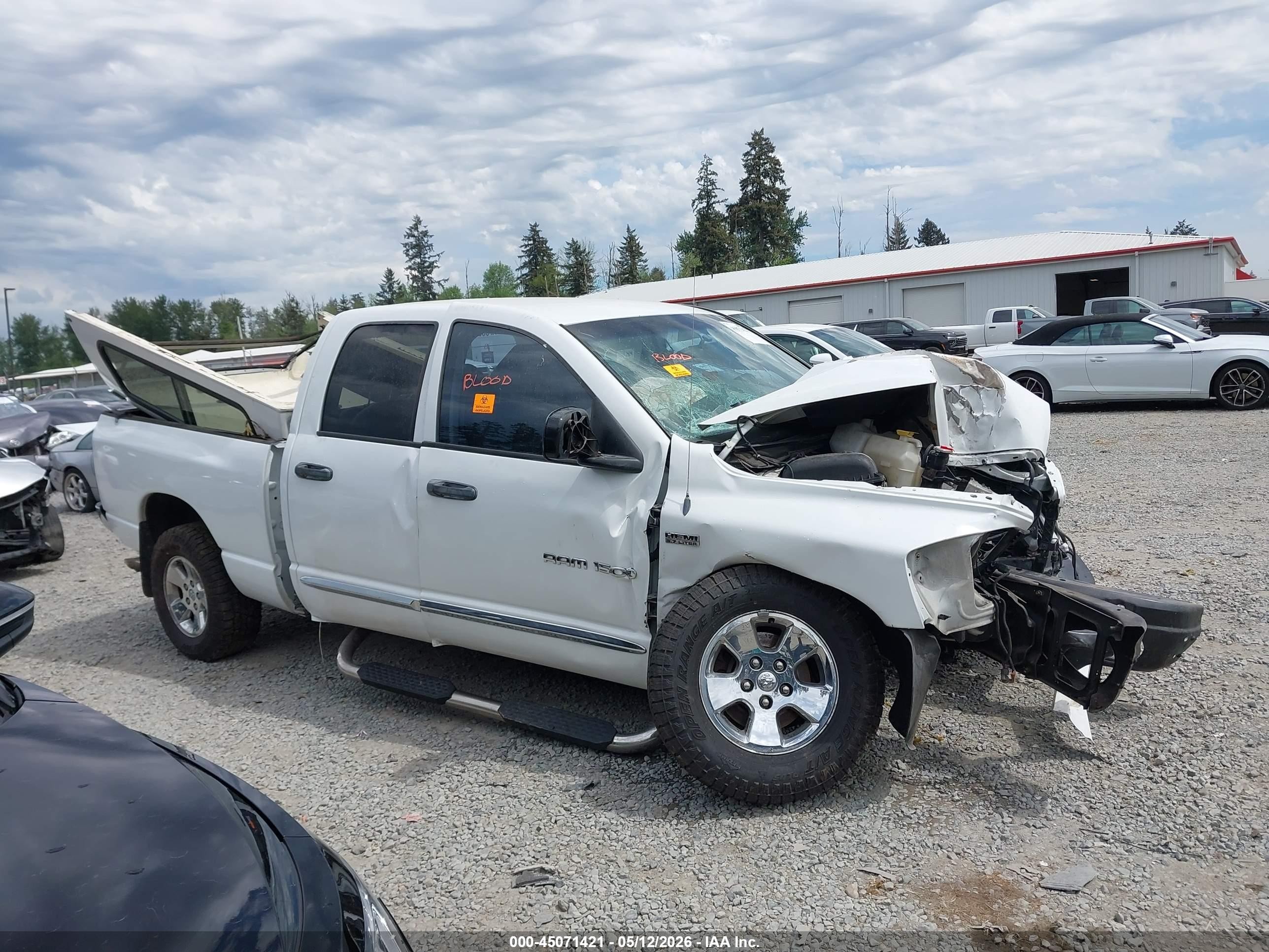 2006 Dodge Ram 1500 Laramie Белый vin: 1D3HU18256J207044