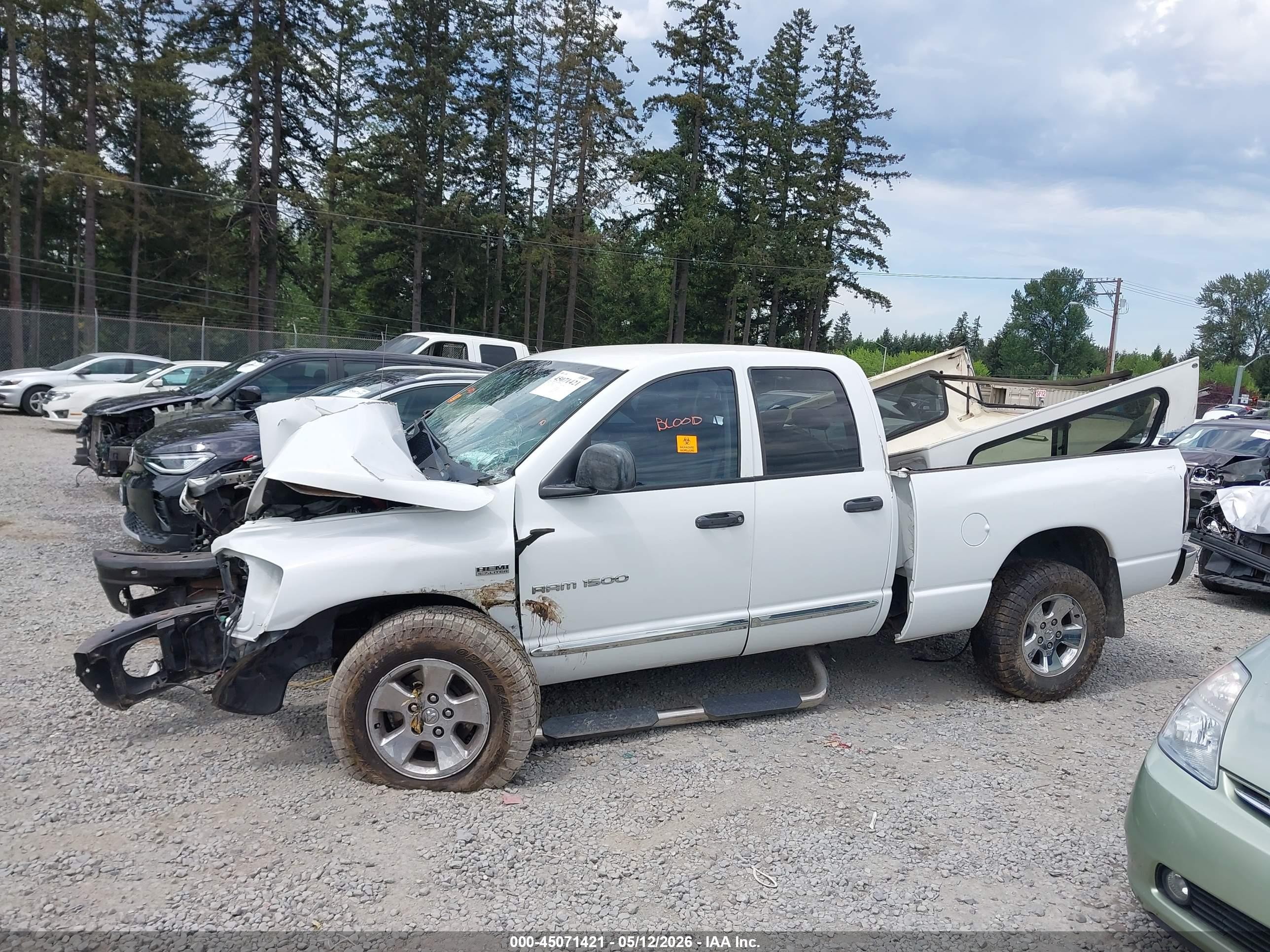 2006 Dodge Ram 1500 Laramie Белый vin: 1D3HU18256J207044