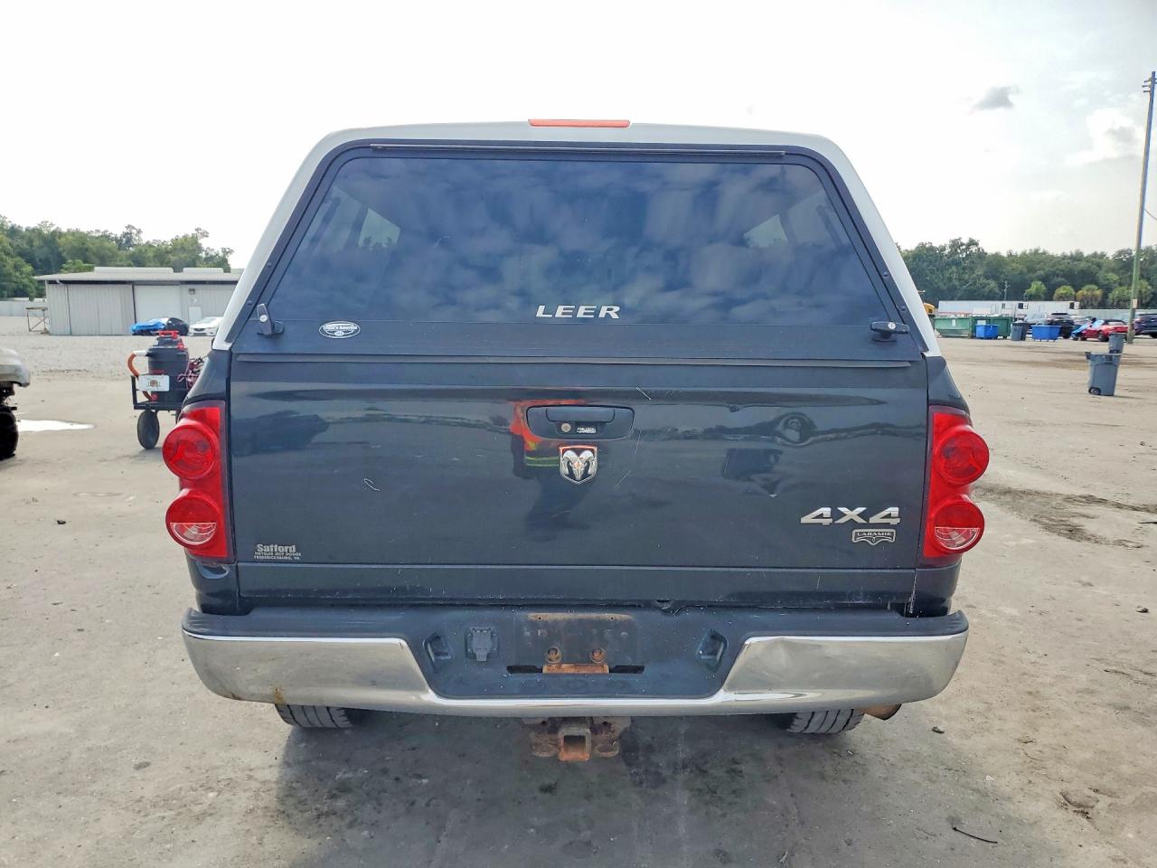 2007 Dodge Ram 1500 St Black vin: 1D3HU18257J620647