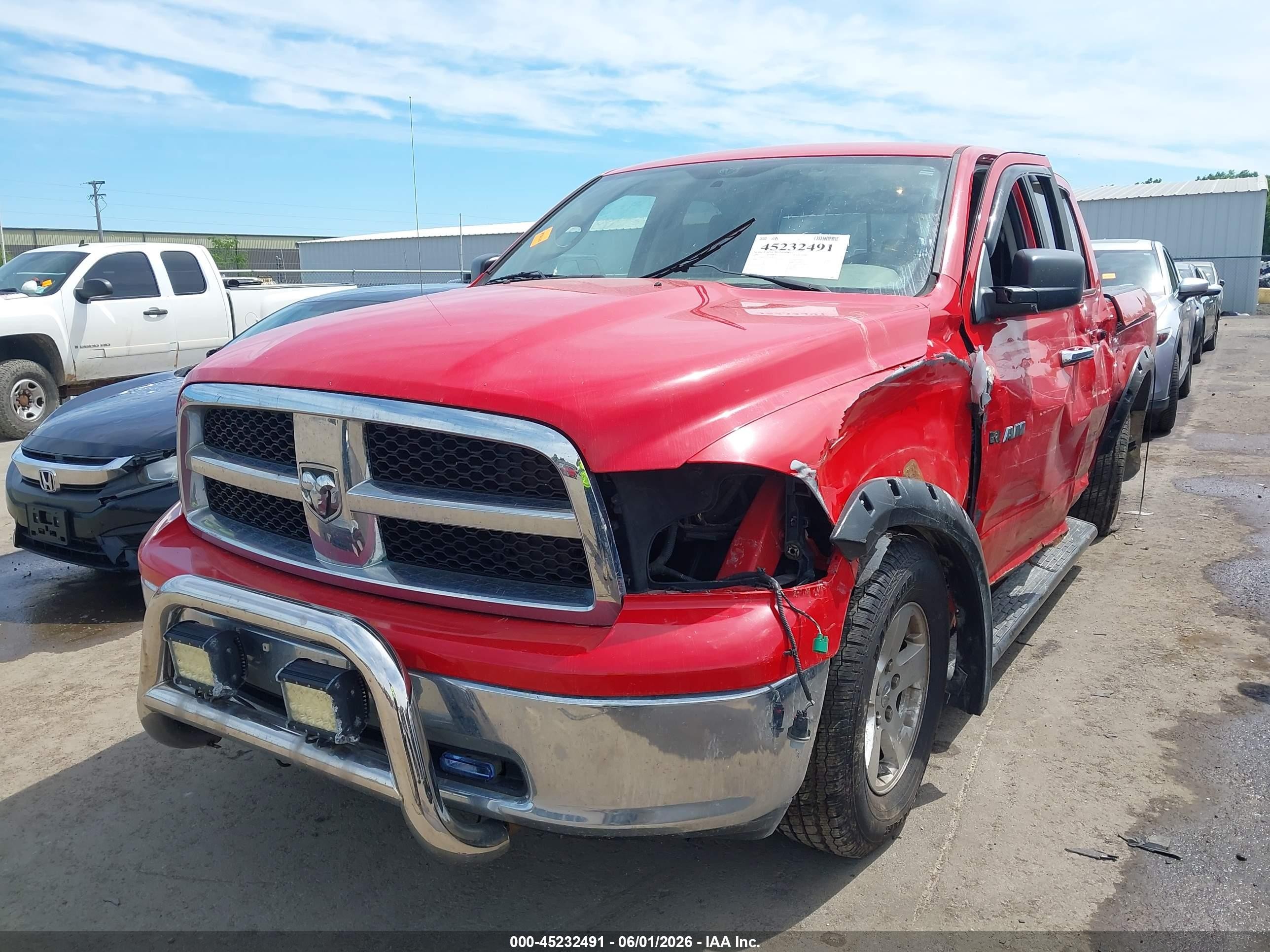 2009 Dodge Ram 1500 Slt/sport/trx Red vin: 1D3HV13P39J524261