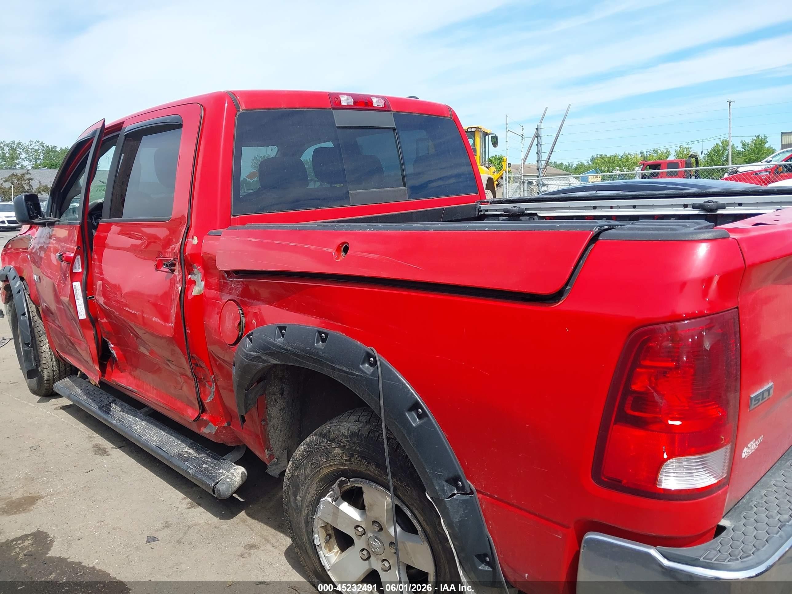 2009 Dodge Ram 1500 Slt/sport/trx Red vin: 1D3HV13P39J524261