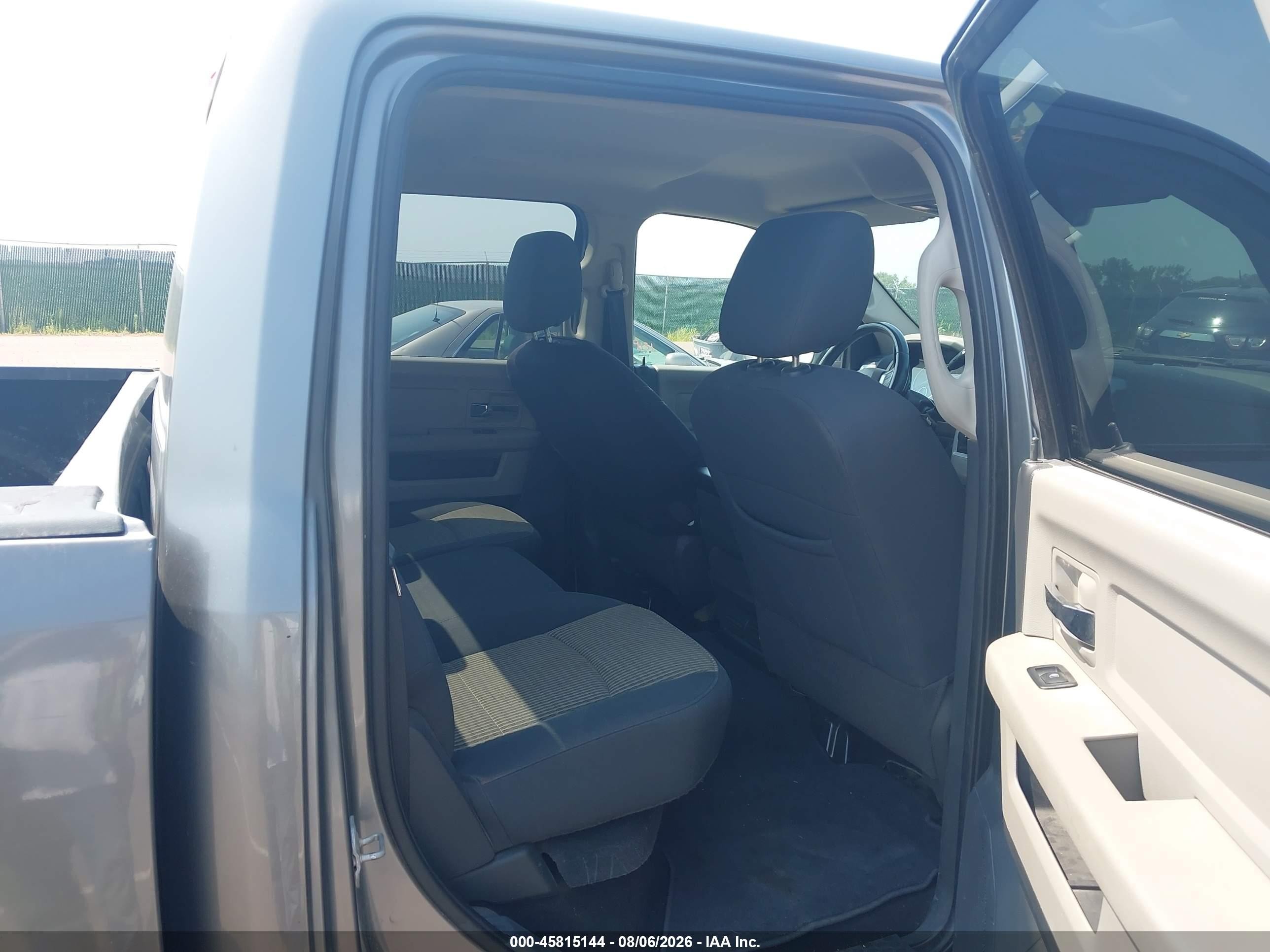 2009 Dodge Ram 1500 Slt/sport/trx Silver vin: 1D3HV13P49S739819