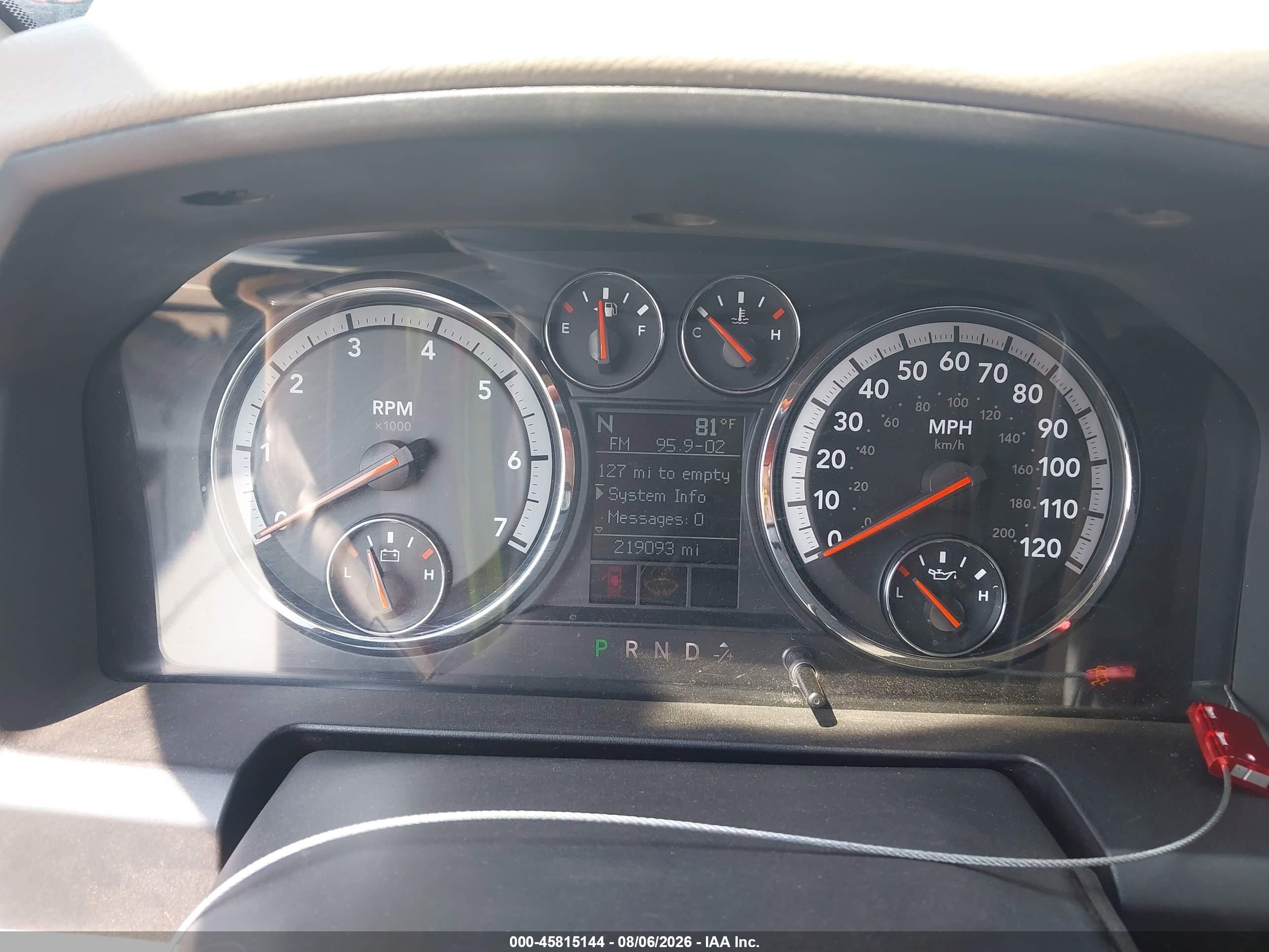 2009 Dodge Ram 1500 Slt/sport/trx Silver vin: 1D3HV13P49S739819