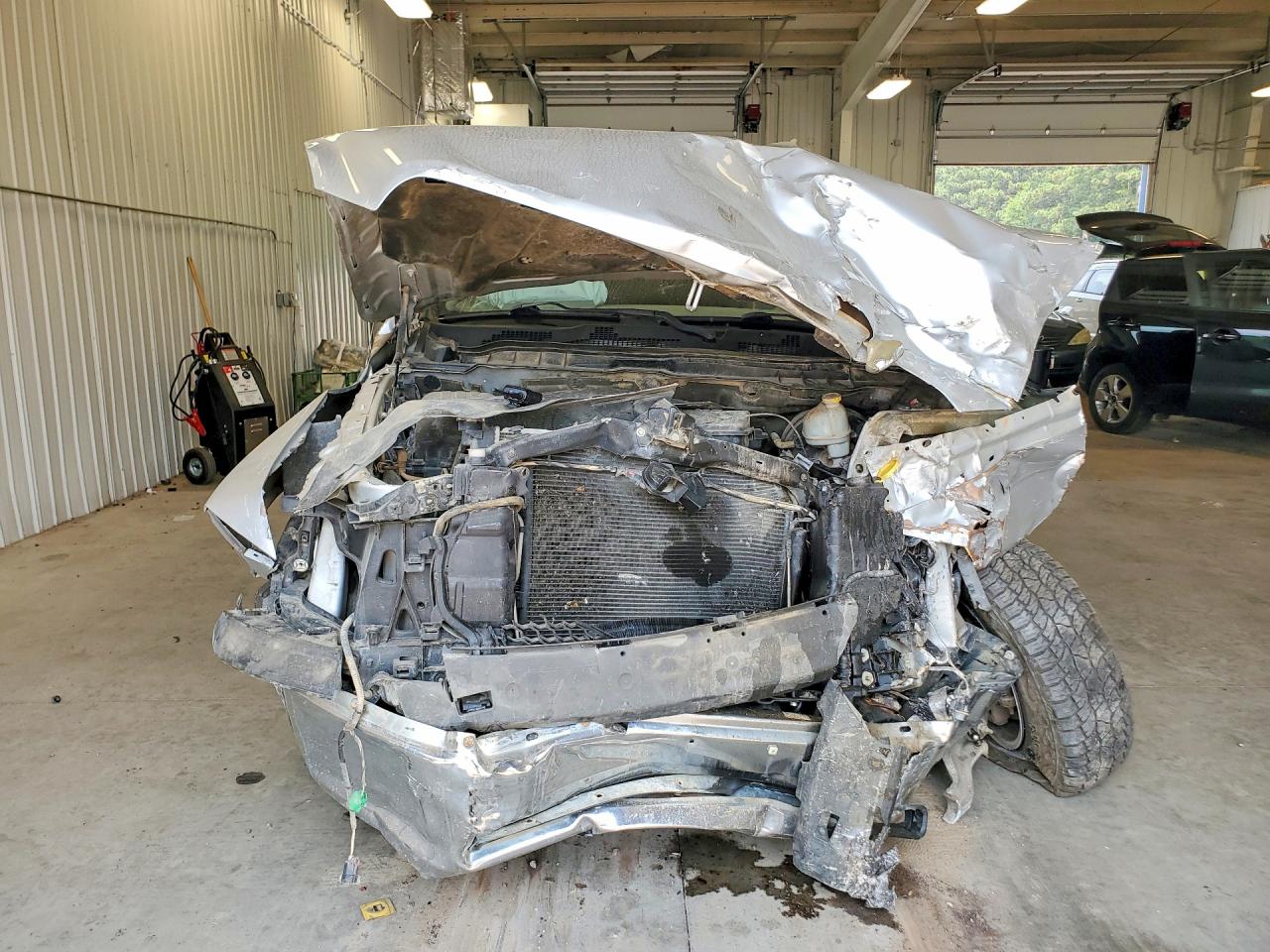 2009 Dodge Ram 1500 Серебряный vin: 1D3HV13P79S771129