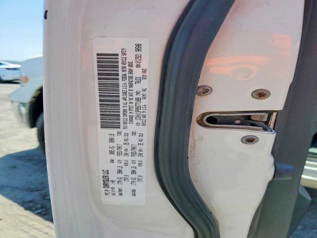 2009 Dodge Ram 1500 Белый vin: 1D3HV13P89S771088