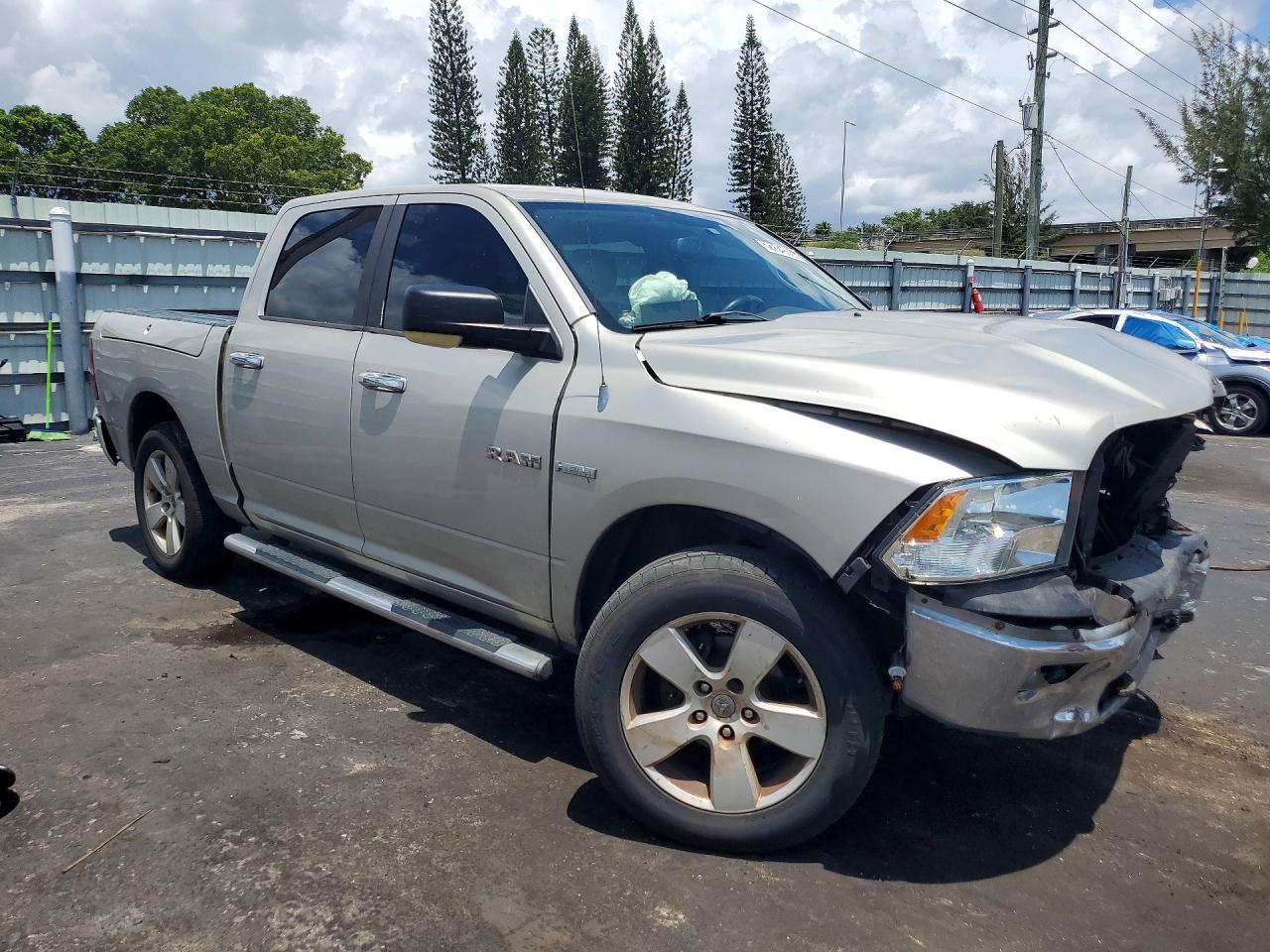 2009 Dodge Ram 1500 Бежевый vin: 1D3HV13T09J529270