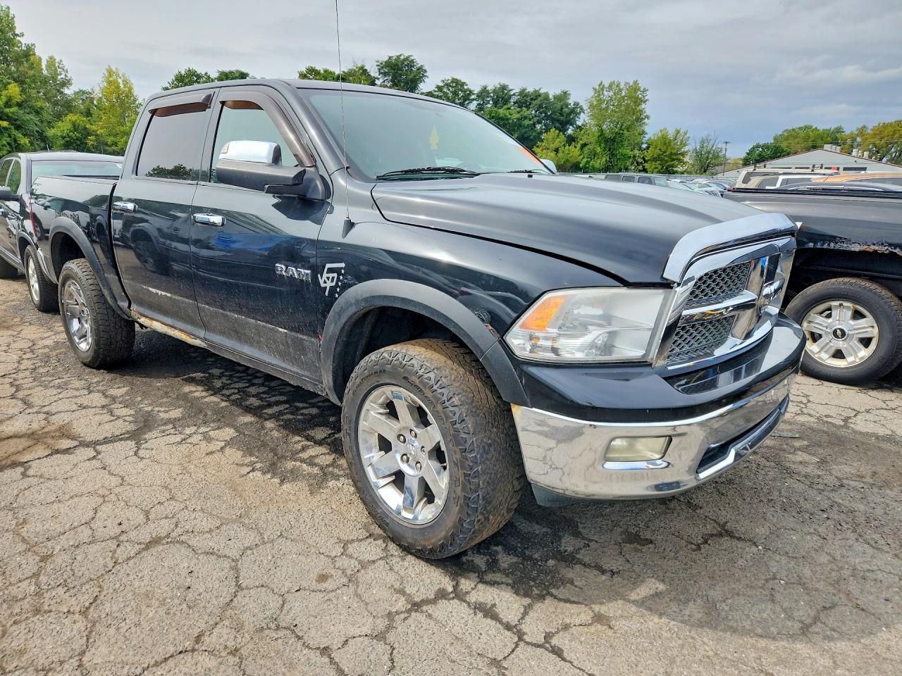 2009 Dodge Ram 1500 Черный vin: 1D3HV13T09S717541