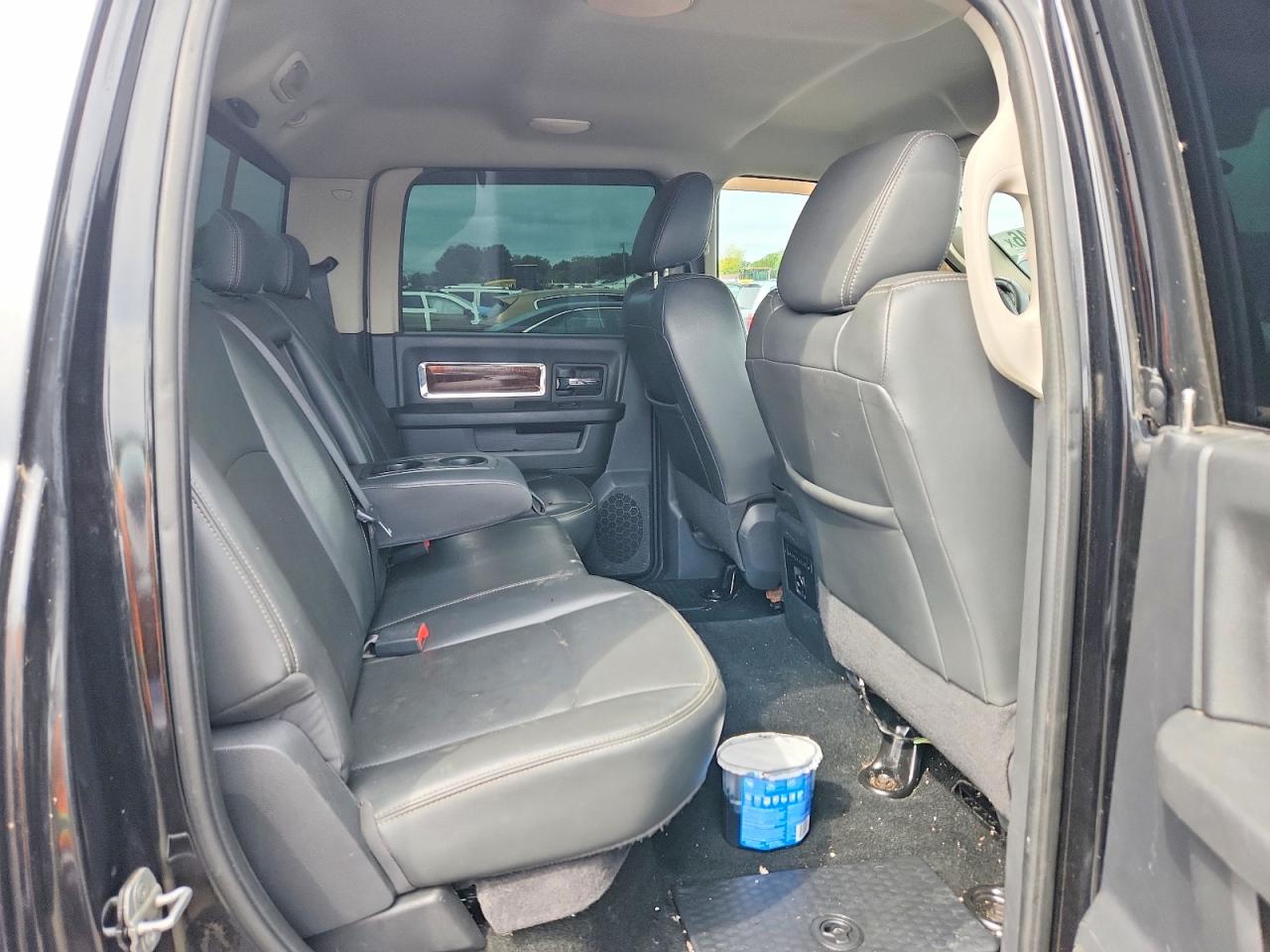 2009 Dodge Ram 1500 Черный vin: 1D3HV13T09S717541
