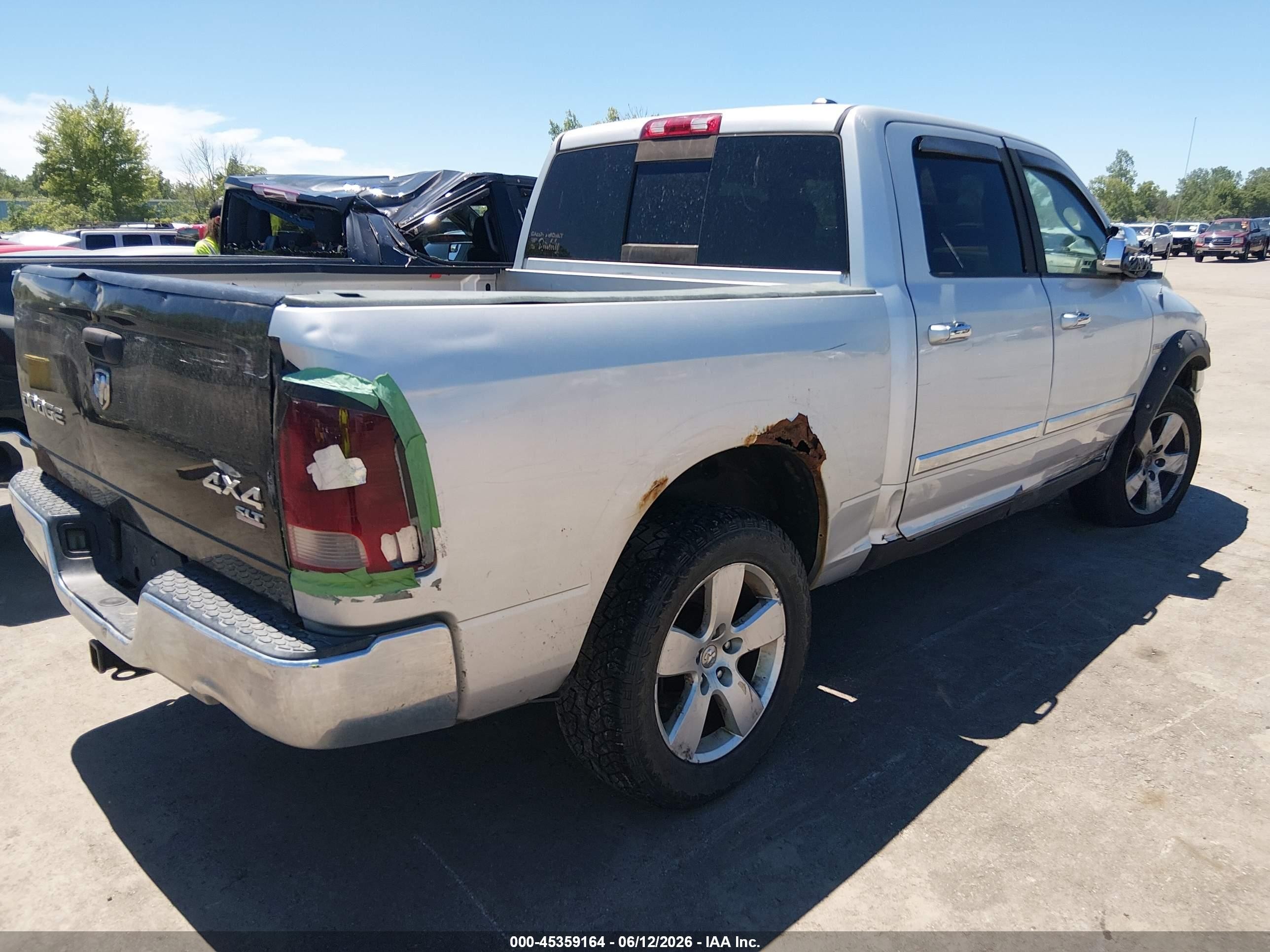 2009 Dodge Ram 1500 Slt/sport/trx Silver vin: 1D3HV13T19S770071