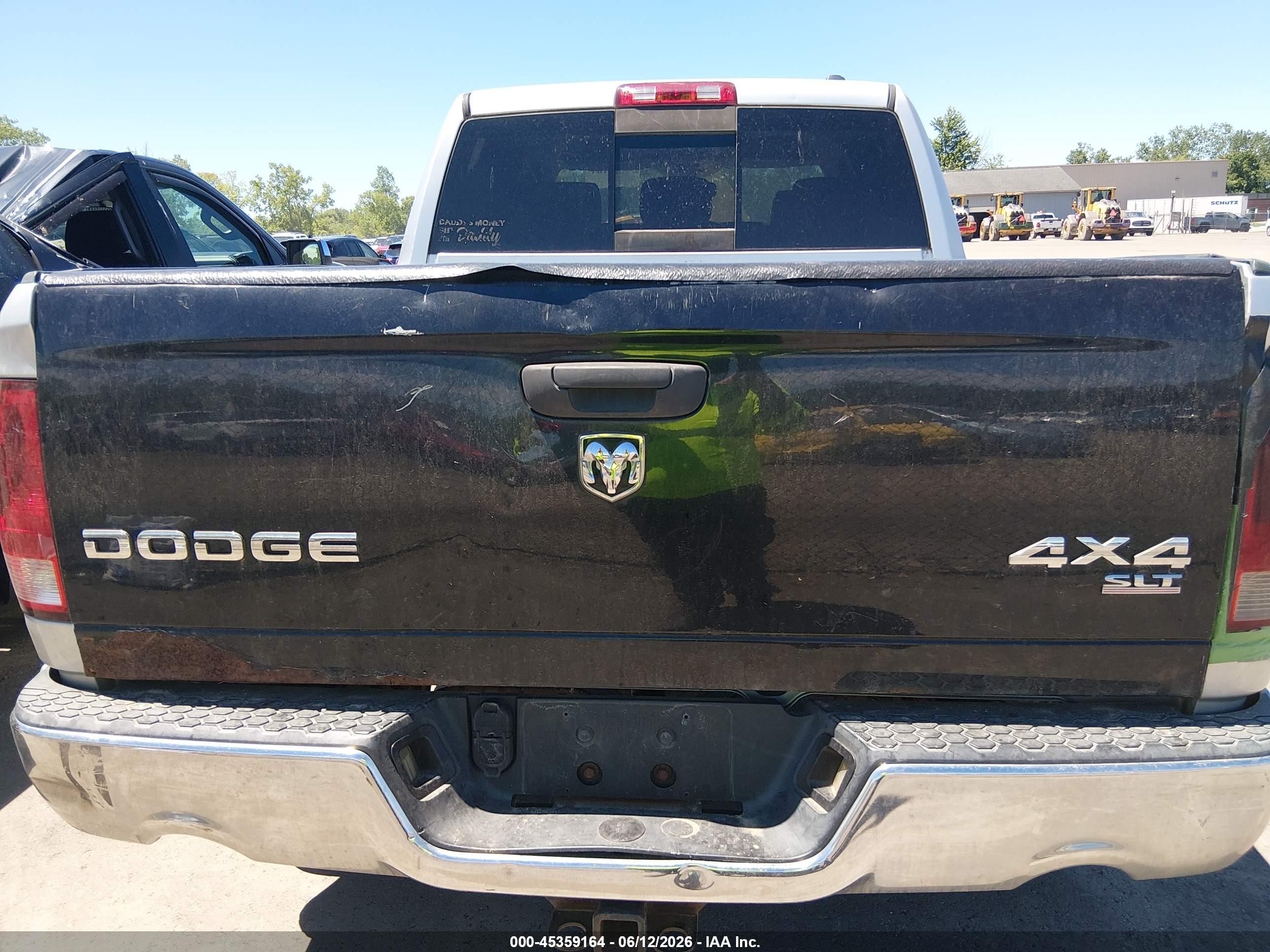 2009 Dodge Ram 1500 Slt/sport/trx Silver vin: 1D3HV13T19S770071