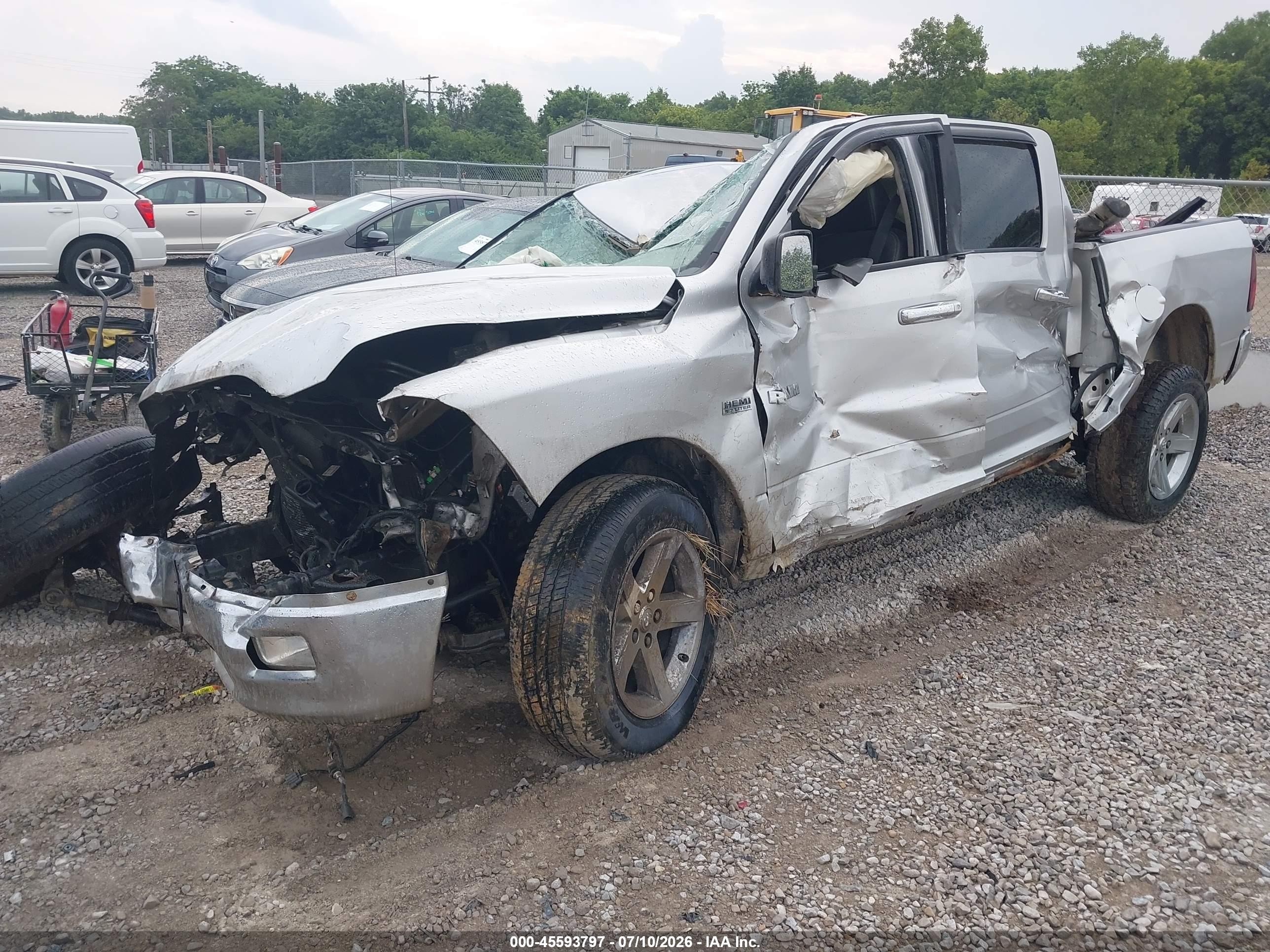 2009 Dodge Ram 1500 Slt/sport/trx Silver vin: 1D3HV13T19S790613