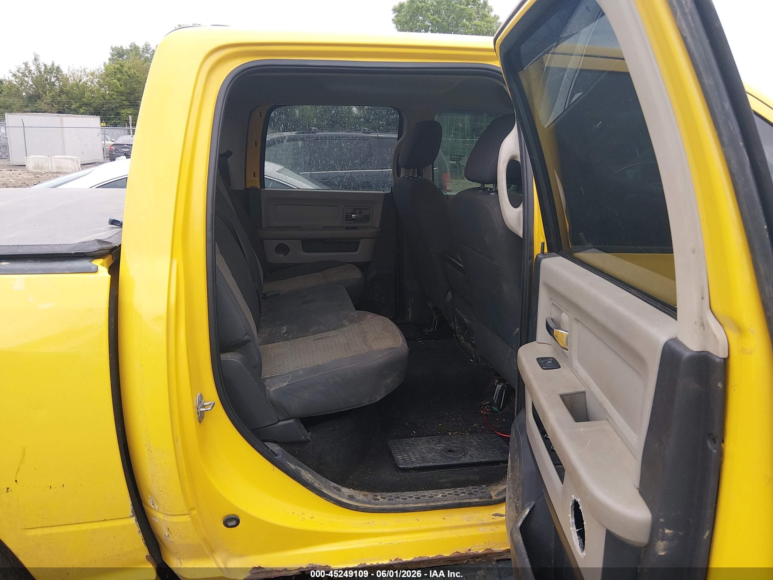 2009 Dodge Ram 1500 Slt/sport/trx Yellow vin: 1D3HV13T39S740165