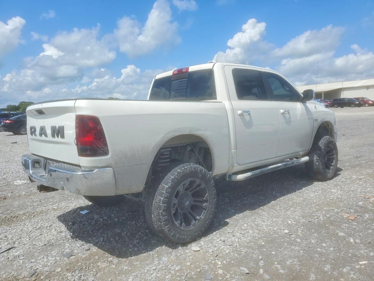2009 Dodge Ram 1500 White vin: 1D3HV13T39S755569