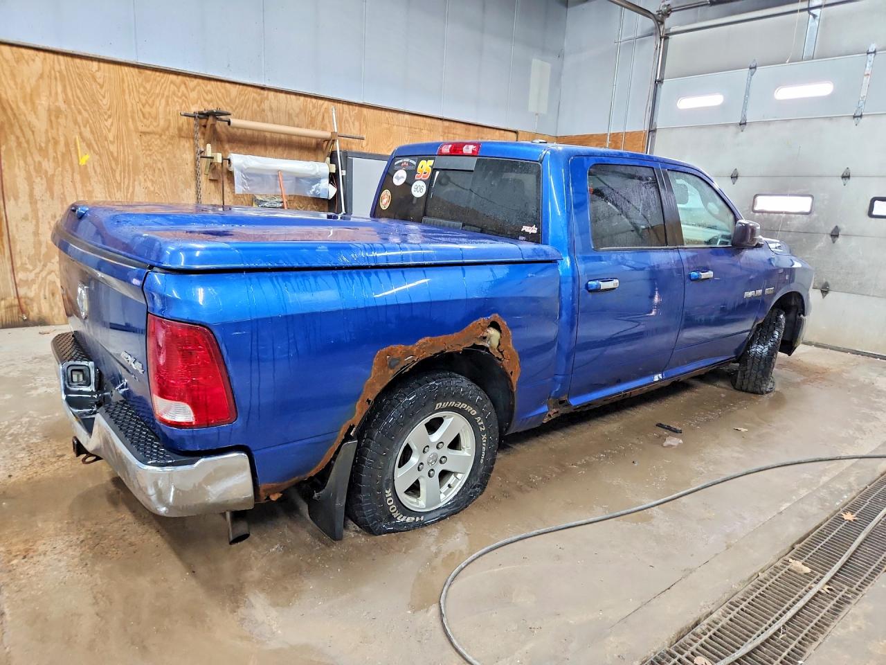 2009 Dodge Ram 1500 Синий vin: 1D3HV13T39S778883