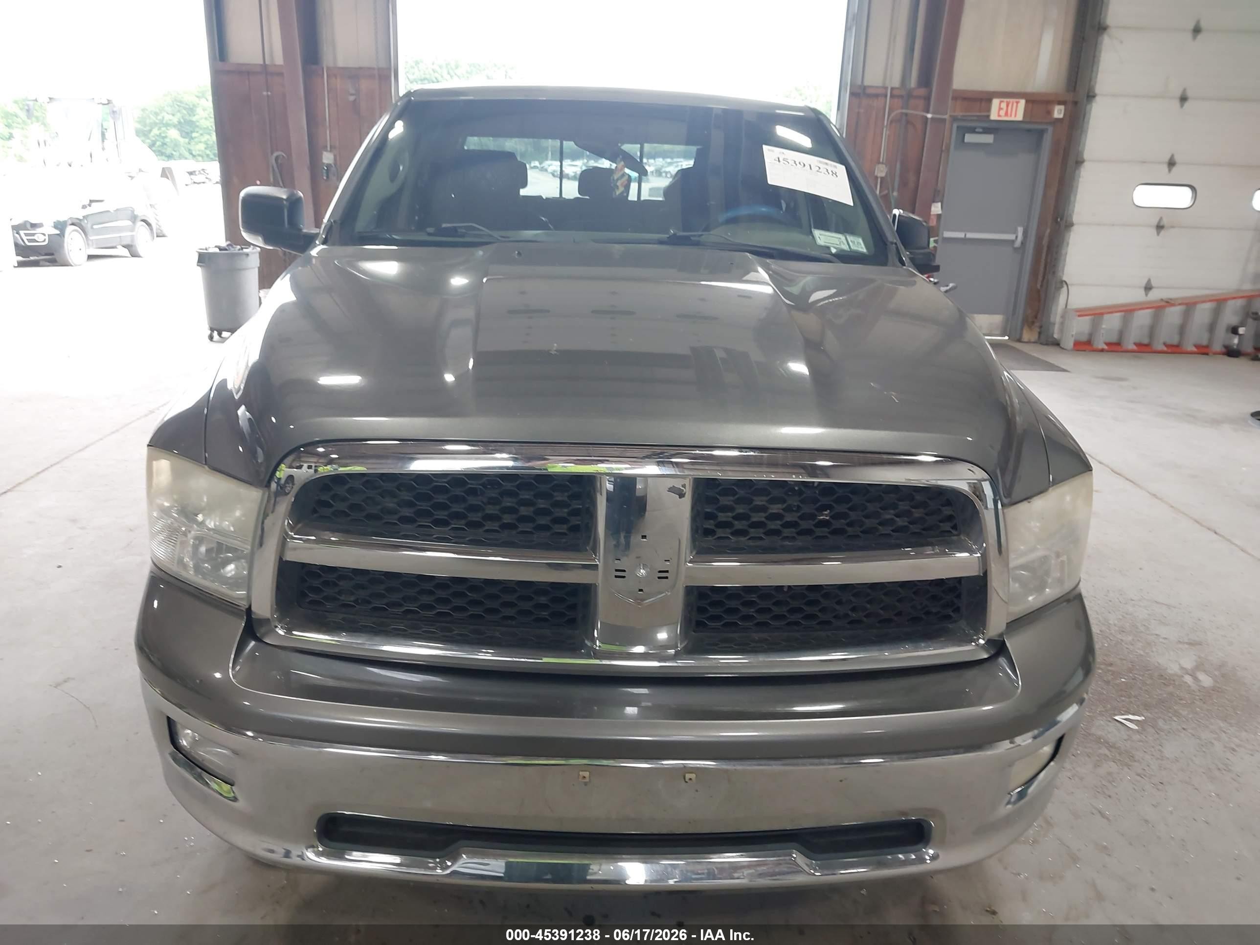 2009 Dodge Ram 1500 Slt/sport/trx Gray vin: 1D3HV13T49S753751