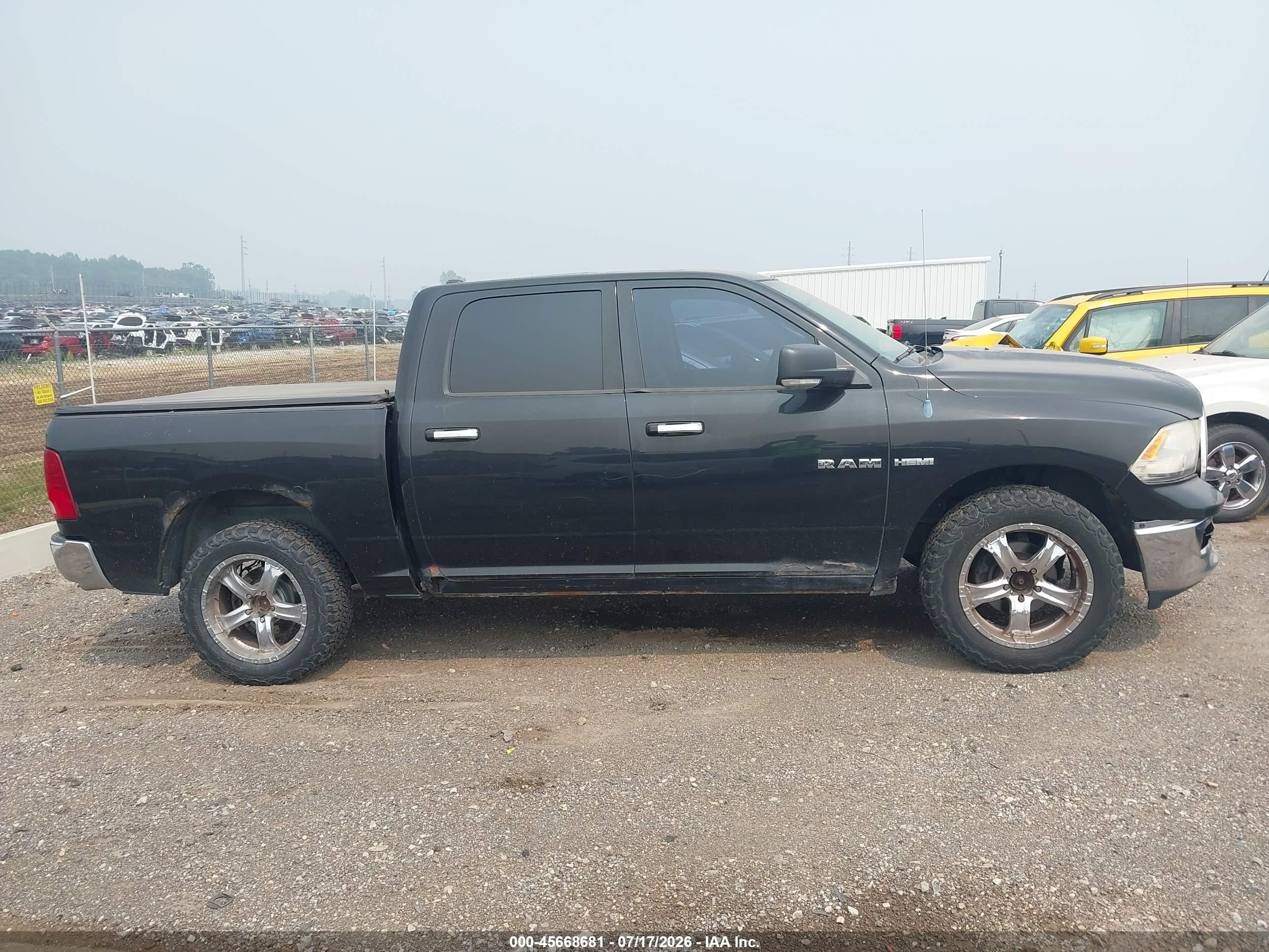 2009 Dodge Ram 1500 Slt/sport/trx Черный vin: 1D3HV13T49S805721