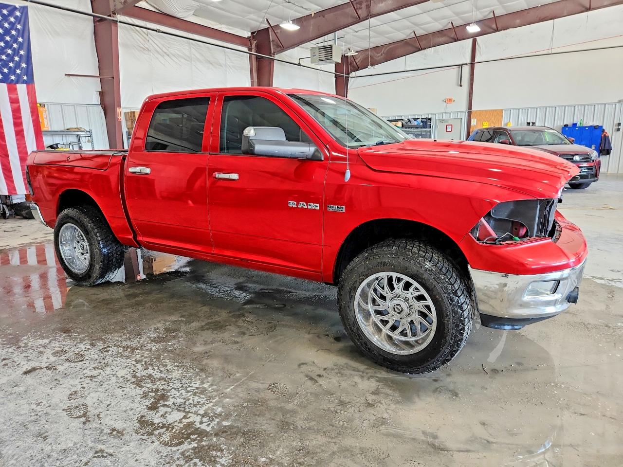 2009 Dodge Ram 1500 Red vin: 1D3HV13T59J523299