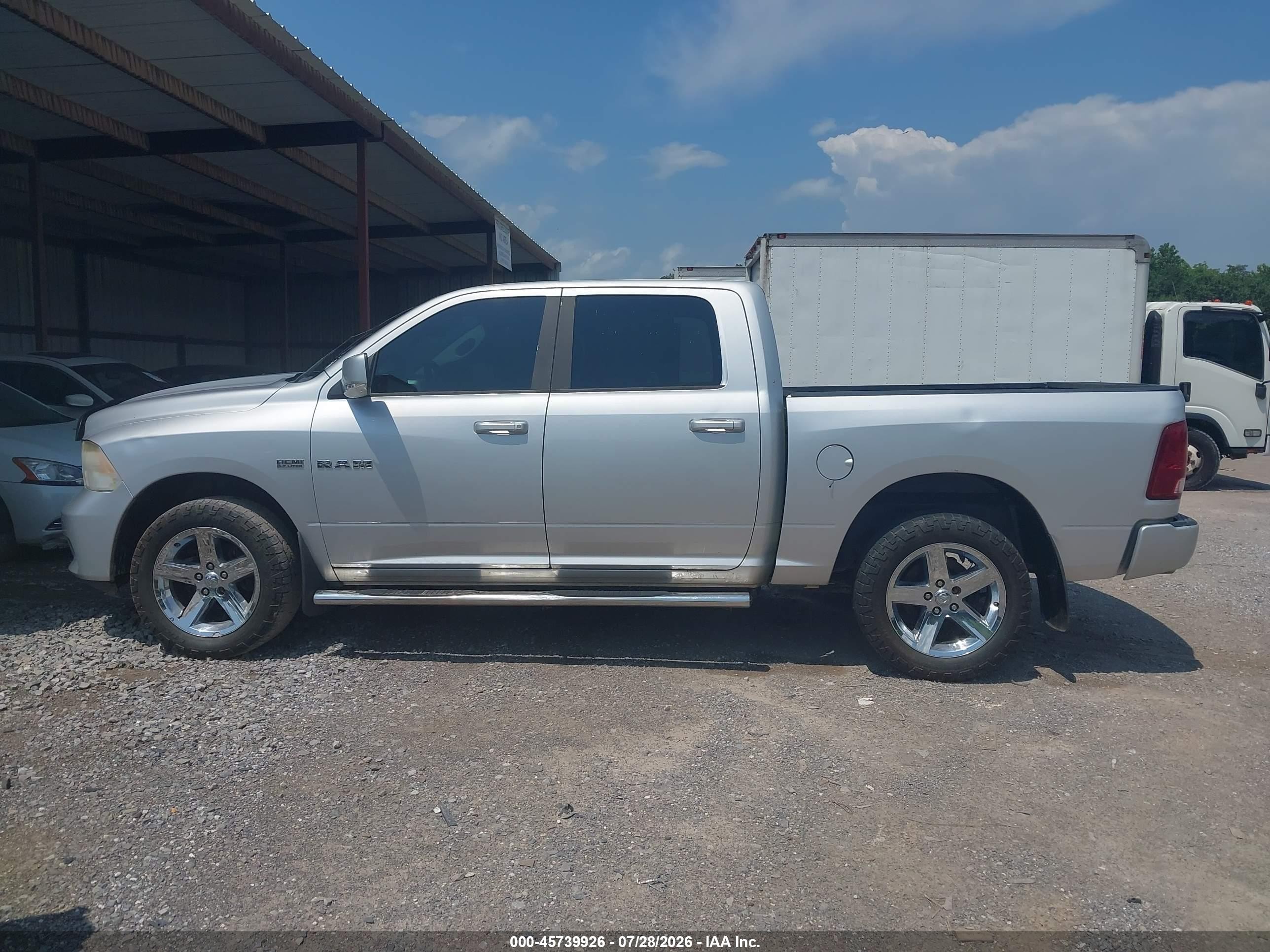2009 Dodge Ram 1500 Slt/sport/trx Silver vin: 1D3HV13T59S741799
