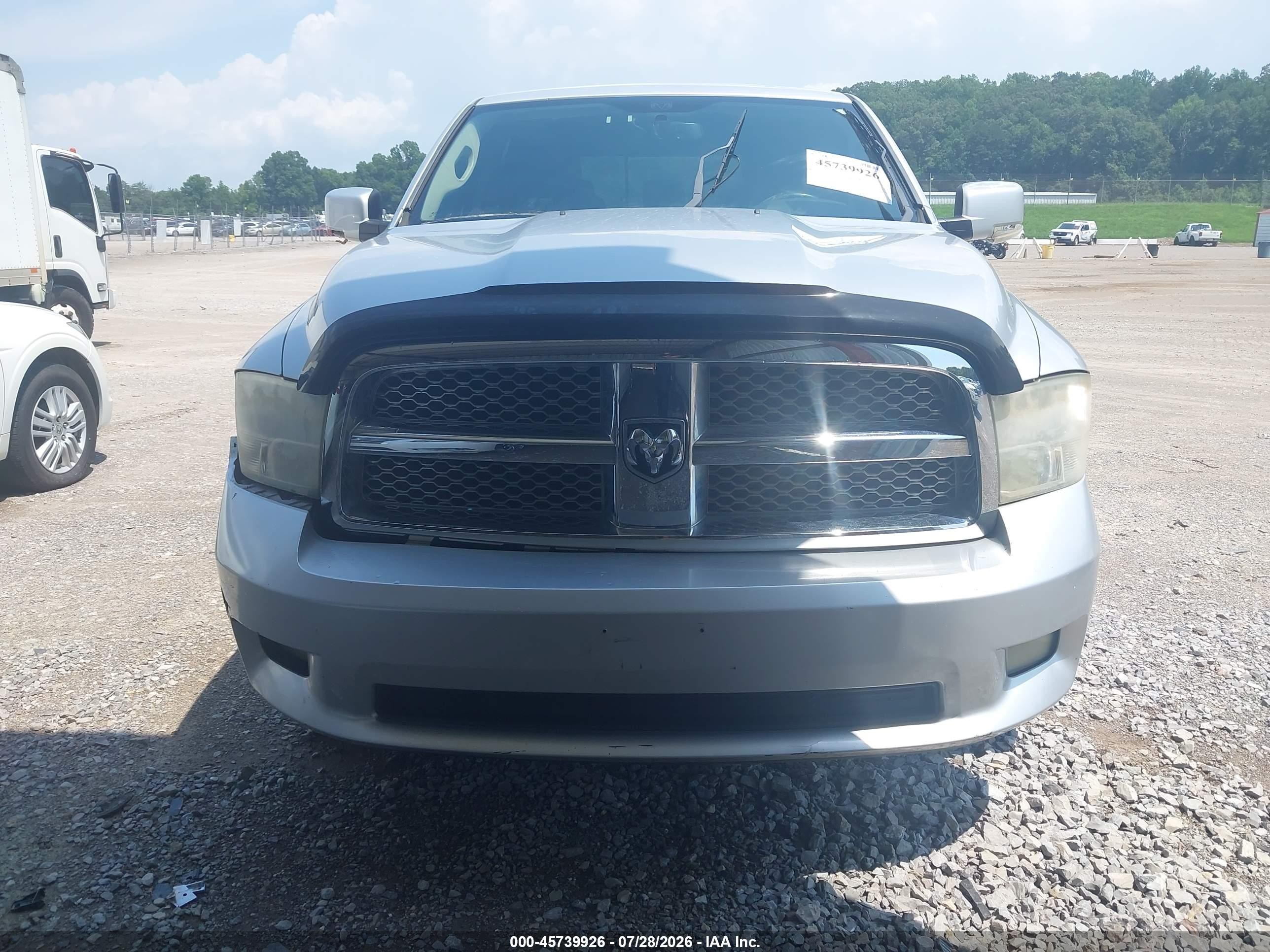 2009 Dodge Ram 1500 Slt/sport/trx Silver vin: 1D3HV13T59S741799