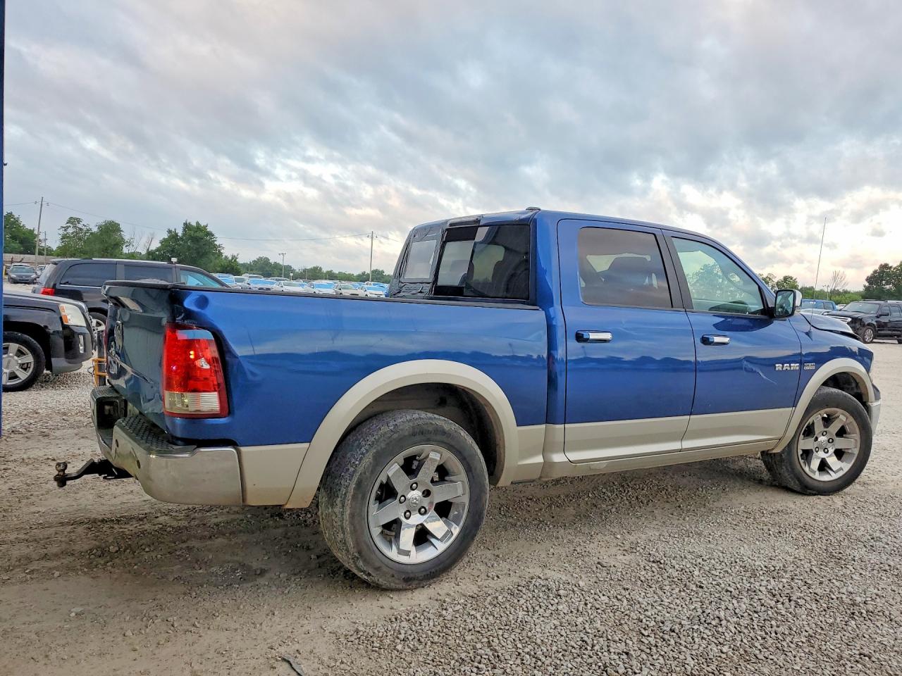 2009 Dodge Ram 1500 Blue vin: 1D3HV13T59S750177