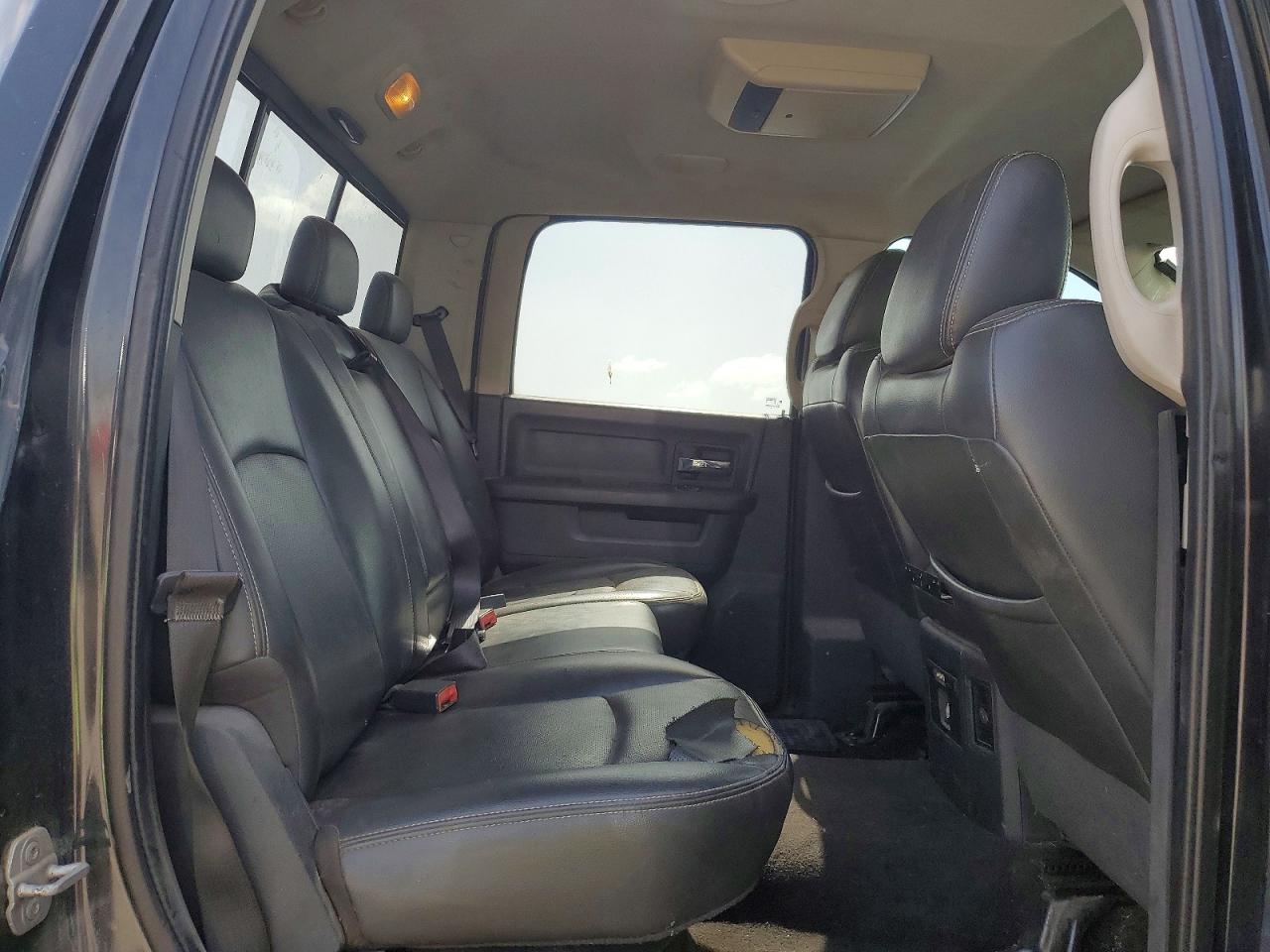 2009 Dodge Ram 1500 Black vin: 1D3HV13T89S706562