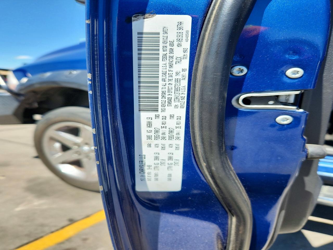 2009 Dodge Ram 1500 Blue vin: 1D3HV13T89S721899