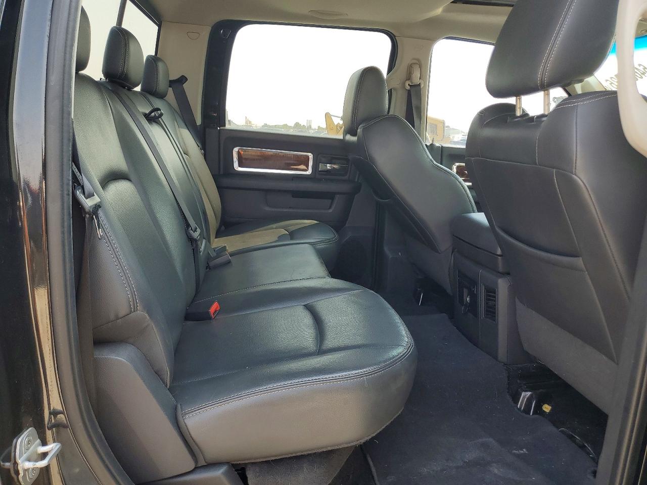 2009 Dodge Ram 1500 Черный vin: 1D3HV13T99J519921