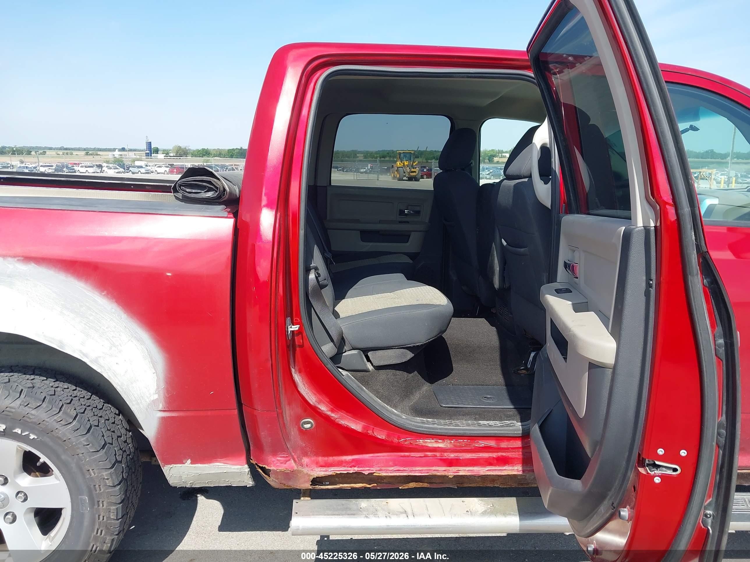 2009 Dodge Ram 1500 Slt/sport/trx Red vin: 1D3HV13T99S749890