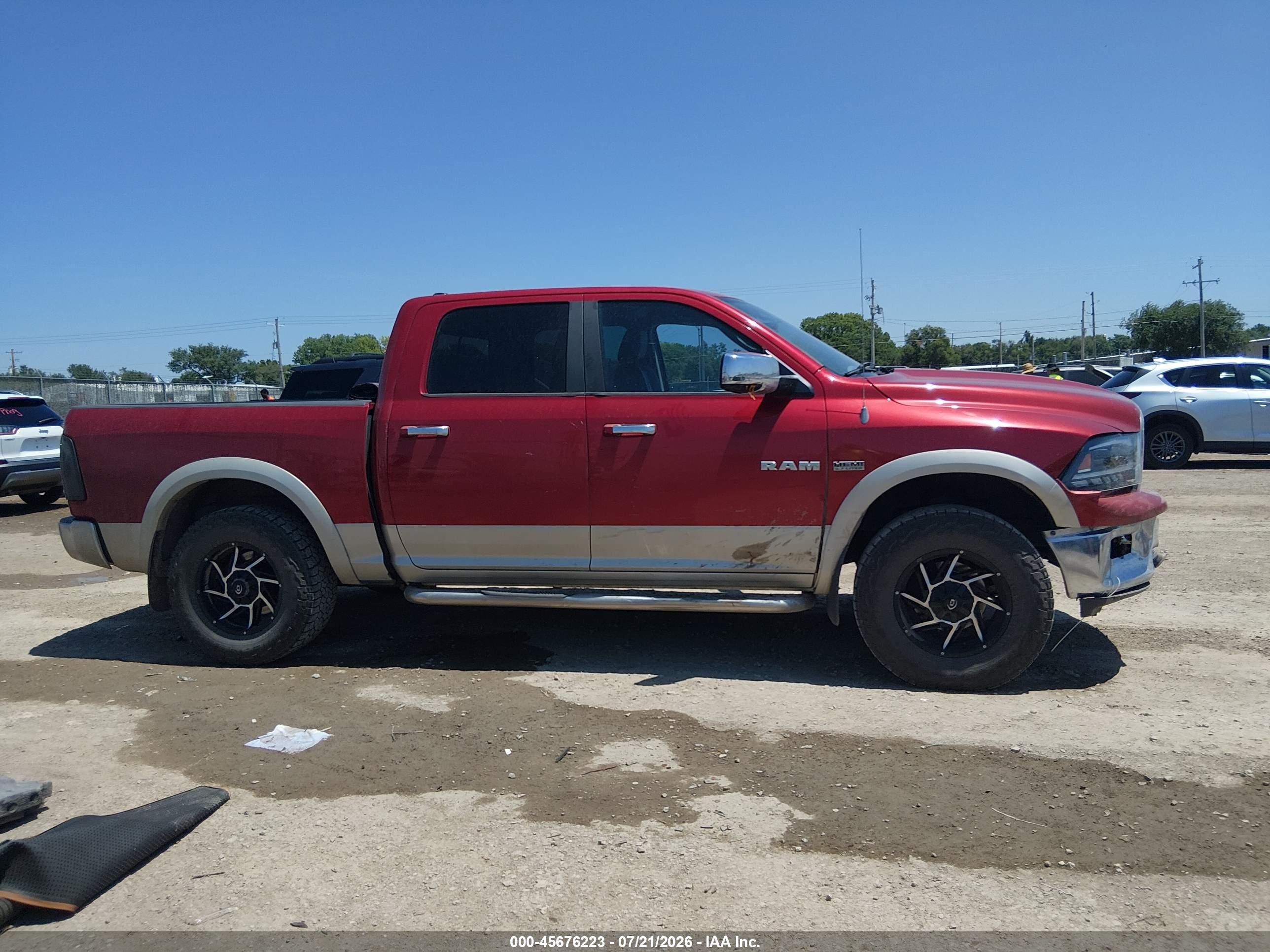 2009 Dodge Ram 1500 Laramie Красный vin: 1D3HV13TX9S785586