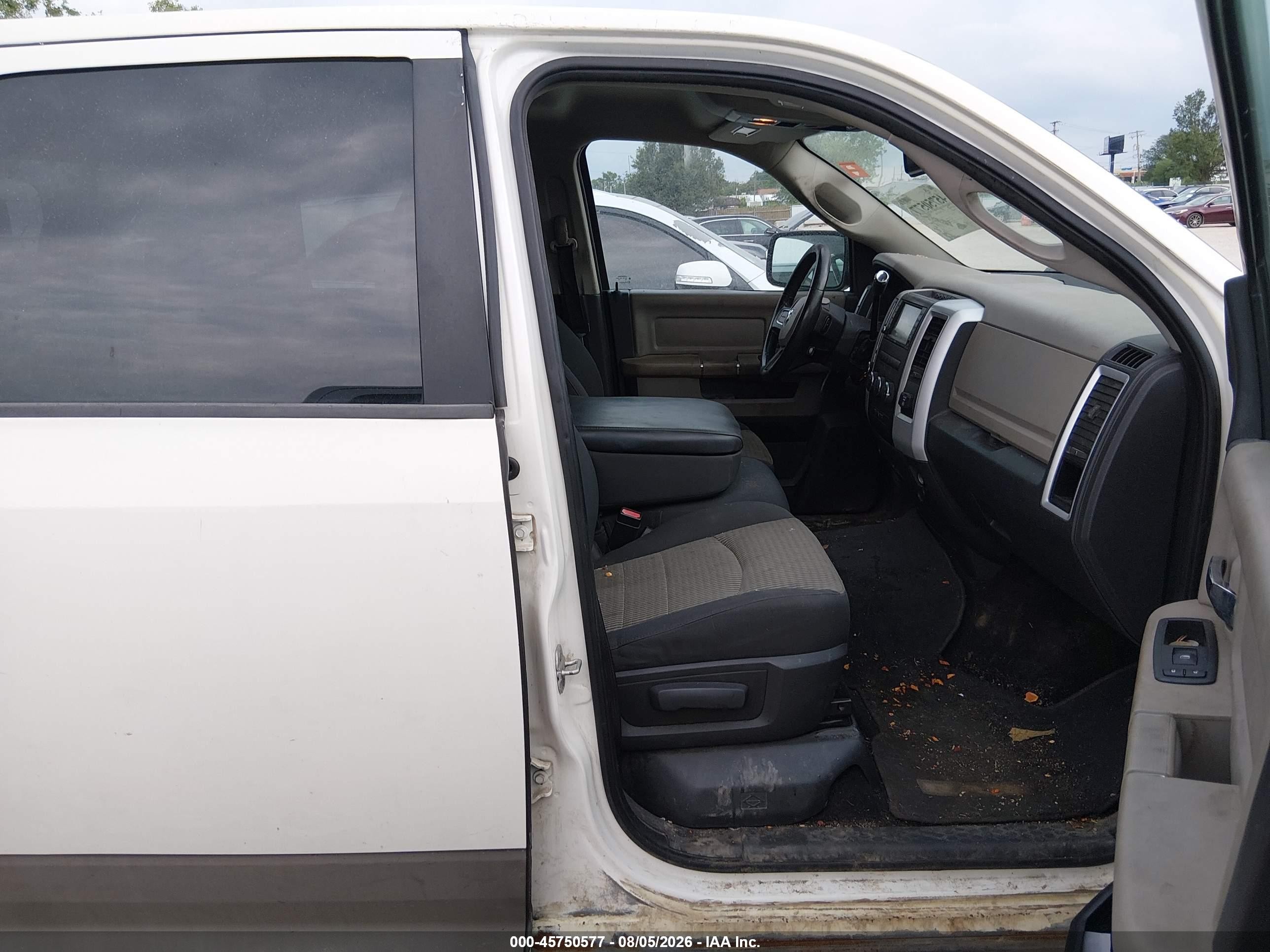 2009 Dodge Ram 1500 Slt/sport/trx White vin: 1D3HV13TX9S805612