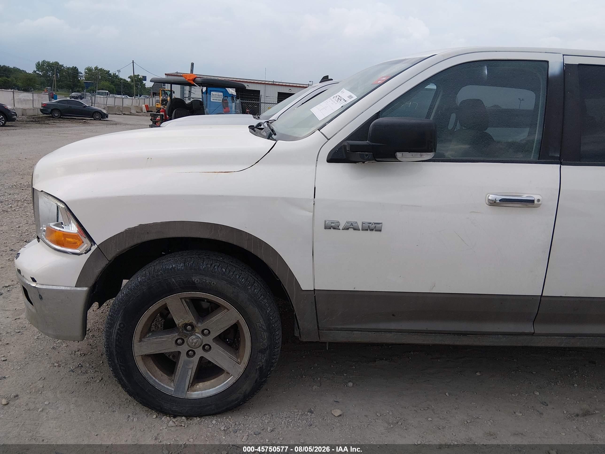 2009 Dodge Ram 1500 Slt/sport/trx White vin: 1D3HV13TX9S805612