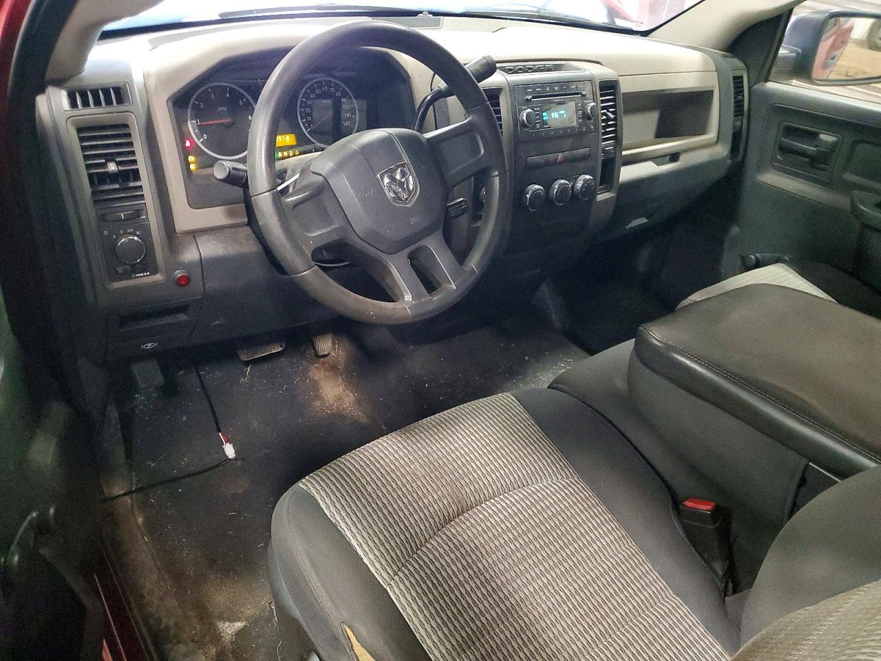 2009 Dodge Ram 1500 Red vin: 1D3HV16P89J500775