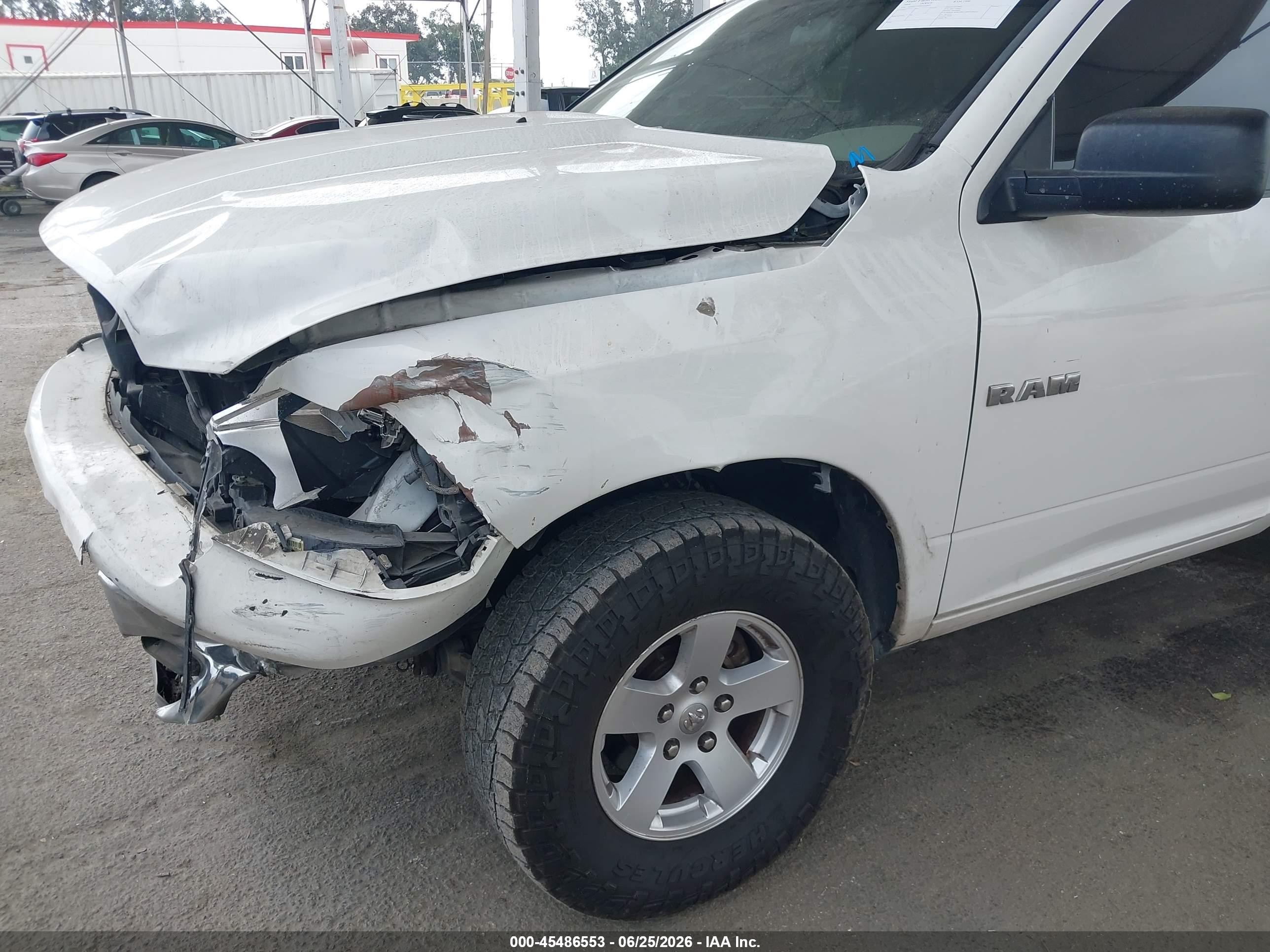 2009 Dodge Ram 1500 Slt/trx White vin: 1D3HV16P99J516807
