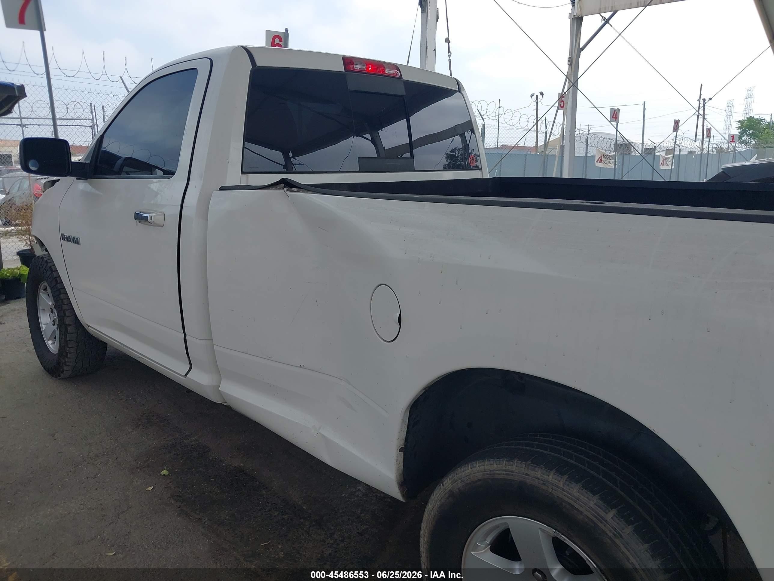 2009 Dodge Ram 1500 Slt/trx White vin: 1D3HV16P99J516807